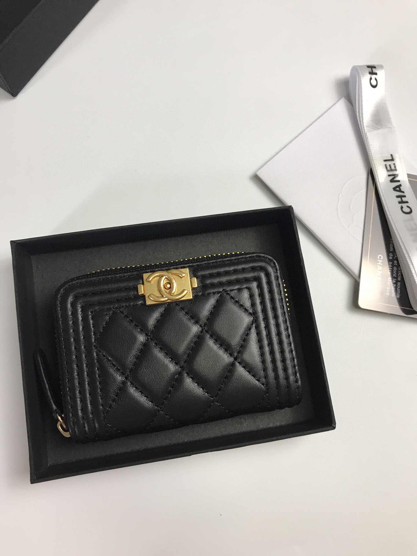 Chanel香奈儿羊皮カードケース - 高品質仕上げの専売品