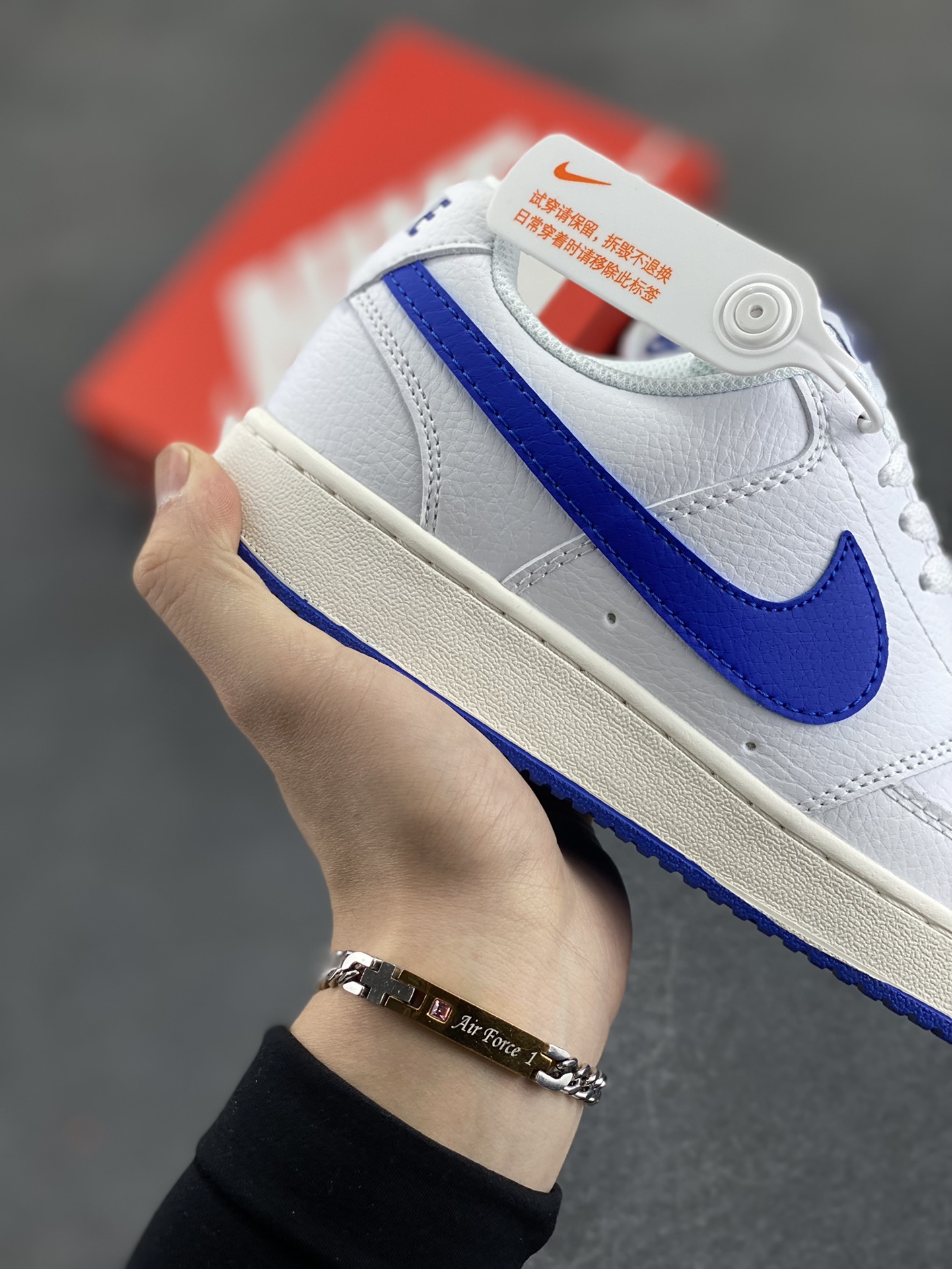 图片[6]-福利特价 Nike Court Borough 低帮百搭透气休闲运动板鞋男女鞋 经典耐用的设计，兼顾舒适脚感和出众风范，演绎匠心之作。结构性的支撑贴合感结合复古篮球设计，塑就场外全明星风范。 货号：CD5463-103 尺码：36 36.5 37.5 38 38.5 39 40 40.5 4142 42.5 43 44 44.5 45-选品中心