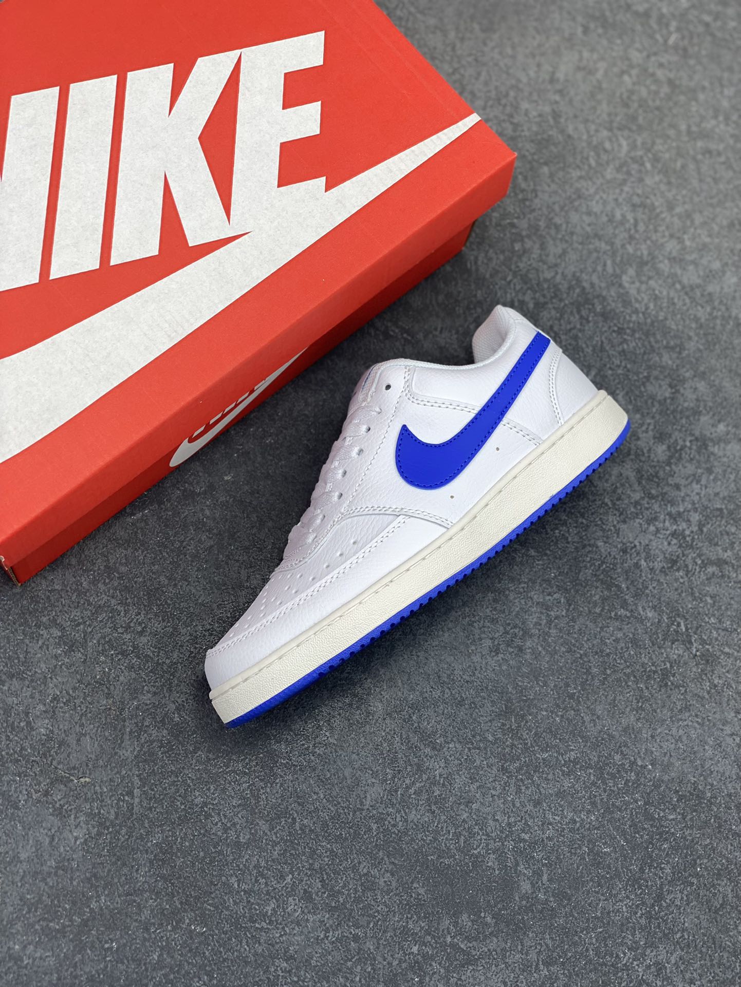 图片[7]-福利特价 Nike Court Borough 低帮百搭透气休闲运动板鞋男女鞋 经典耐用的设计，兼顾舒适脚感和出众风范，演绎匠心之作。结构性的支撑贴合感结合复古篮球设计，塑就场外全明星风范。 货号：CD5463-103 尺码：36 36.5 37.5 38 38.5 39 40 40.5 4142 42.5 43 44 44.5 45-选品中心