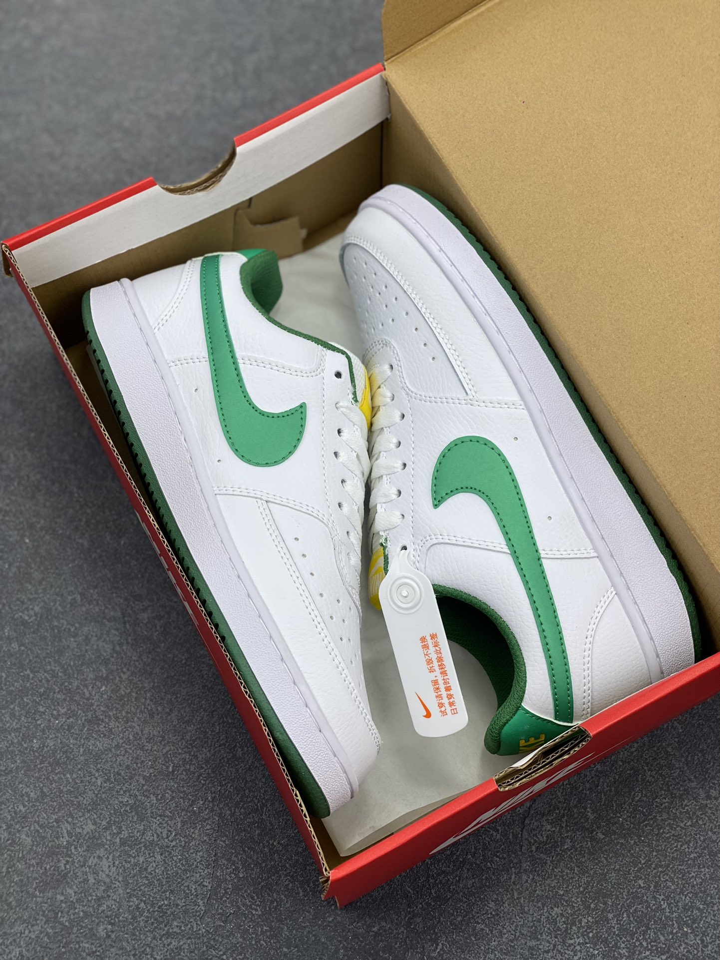 图片[9]-福利特价 Nike Court Borough 低帮百搭透气休闲运动板鞋男女鞋 经典耐用的设计，兼顾舒适脚感和出众风范，演绎匠心之作。结构性的支撑贴合感结合复古篮球设计，塑就场外全明星风范。 货号：FN3447-131 尺码：36 36.5 37.5 38 38.5 39 40 40.5 4142 42.5 43 44 44.5 45-选品中心