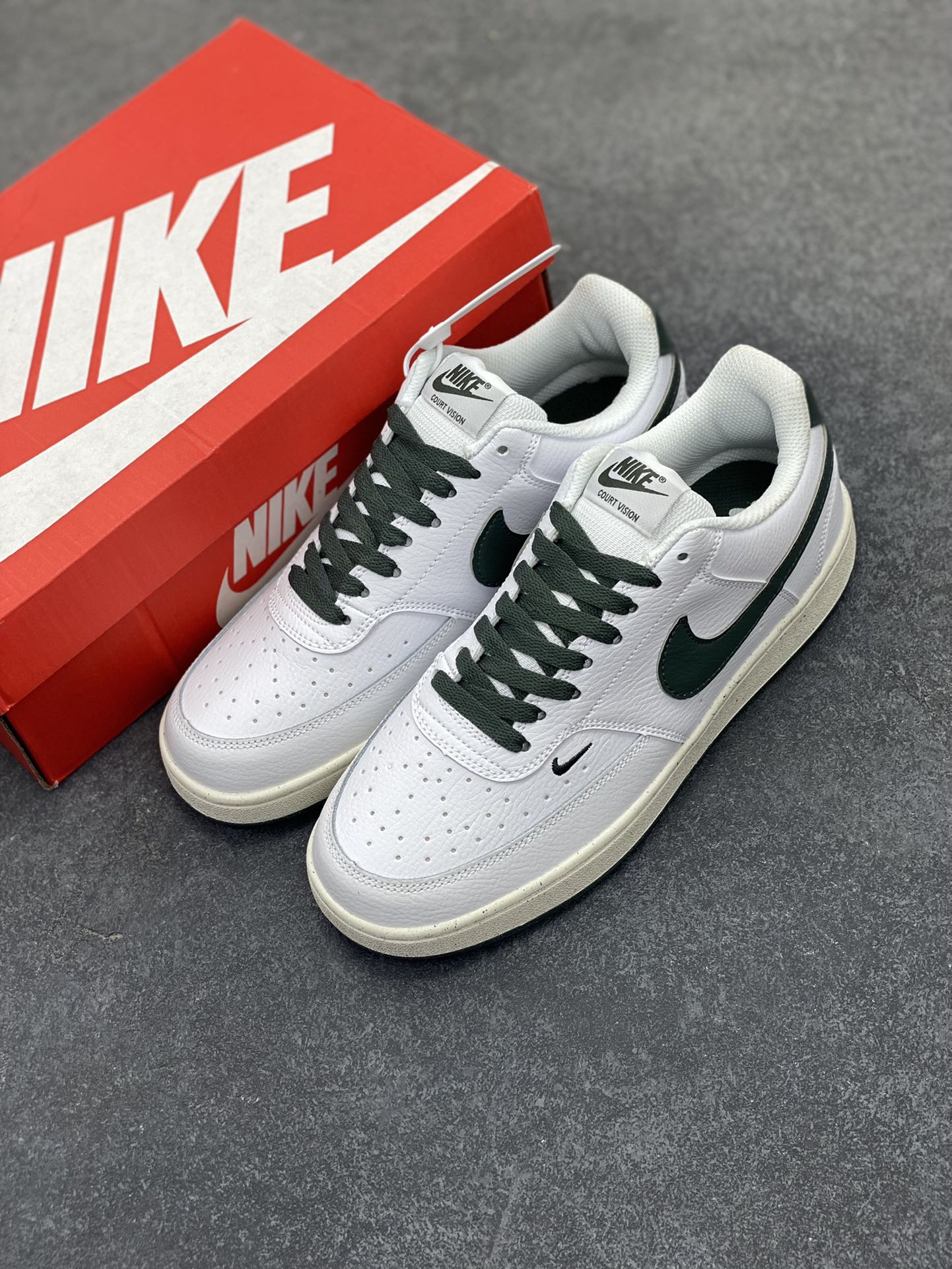 图片[8]-福利特价 Nike Court Borough 低帮百搭透气休闲运动板鞋男女鞋 经典耐用的设计，兼顾舒适脚感和出众风范，演绎匠心之作。结构性的支撑贴合感结合复古篮球设计，塑就场外全明星风范。 货号：FV9952-101 尺码：36 36.5 37.5 38 38.5 39 40 40.5 4142 42.5 43 44 44.5 45-选品中心