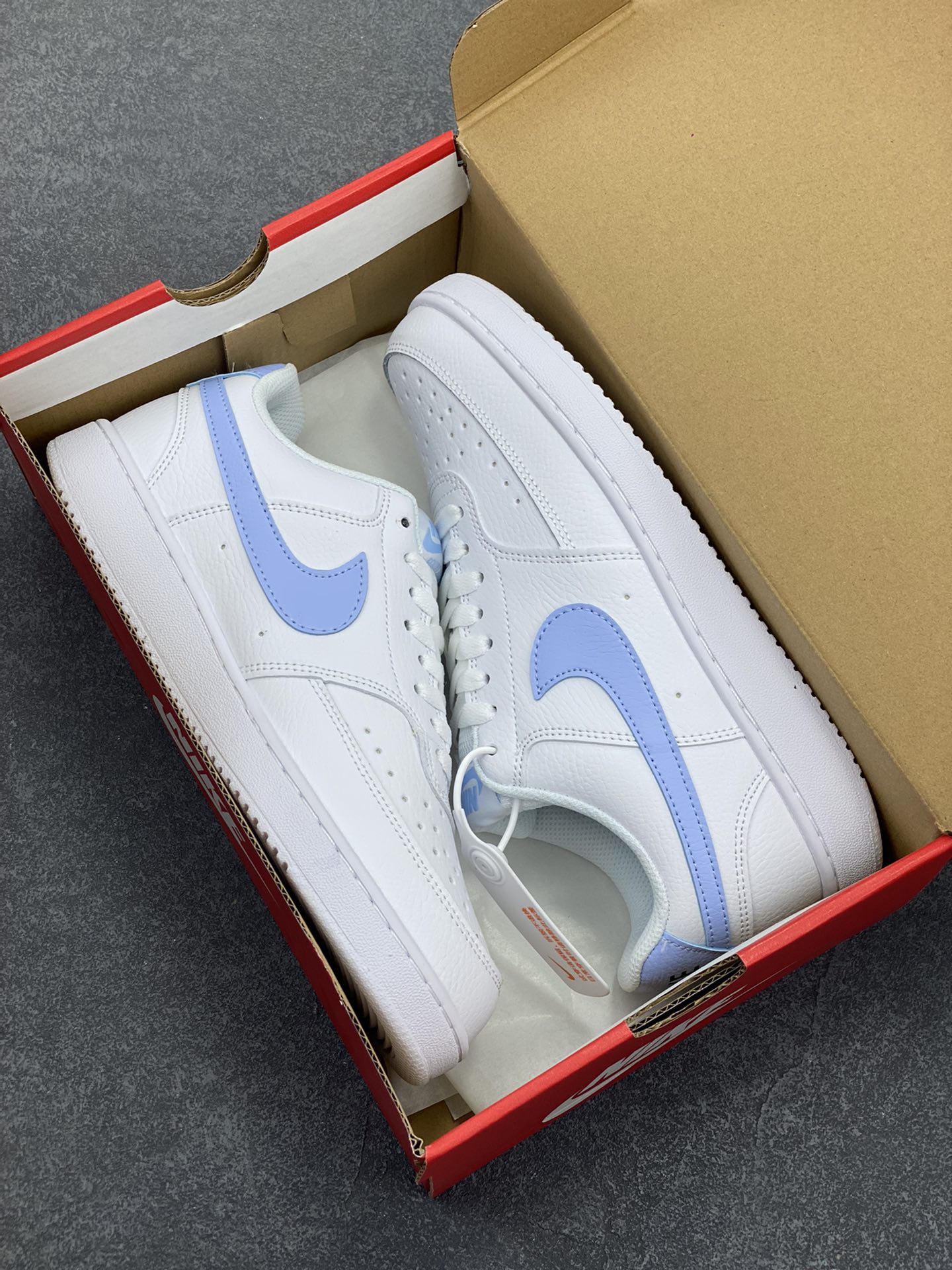 图片[9]-福利特价 Nike Court Borough 低帮百搭透气休闲运动板鞋男女鞋 经典耐用的设计，兼顾舒适脚感和出众风范，演绎匠心之作。结构性的支撑贴合感结合复古篮球设计，塑就场外全明星风范。 货号：CD5434-115 尺码：36 36.5 37.5 38 38.5 39 40 40.5 4142 42.5 43 44 44.5 45-选品中心