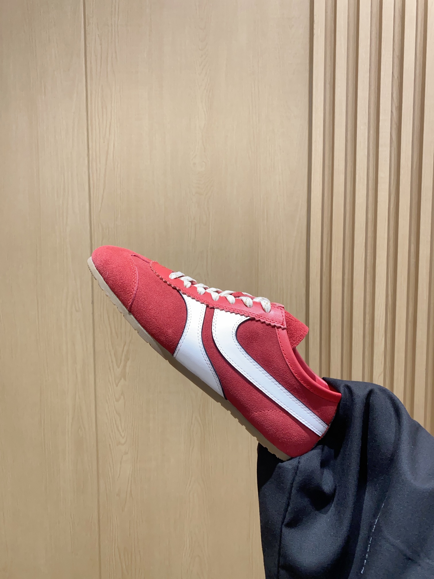 DVN 2024 Spring Sneaker Collection: Distorted Classics for Fashionable Overseas Buyers - 图片 9