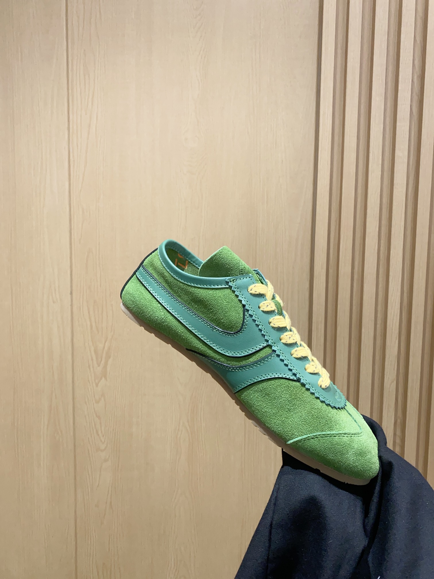Dries Van Noten 2024 Spring & Summer Sneakers: A Distorted Classic with Practical Design - 图片 7