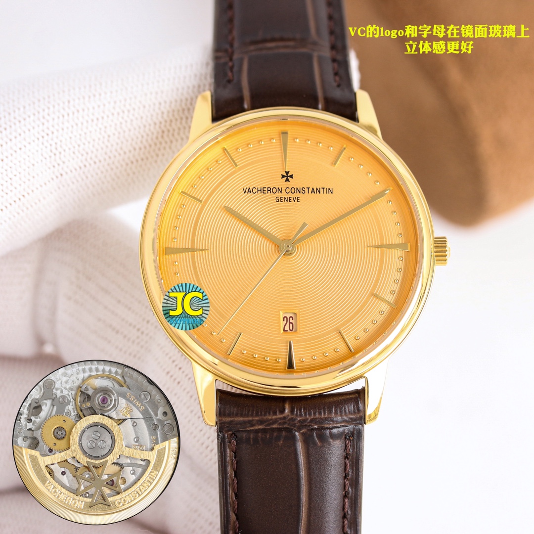 NO:149160,The new product of the 85180 series of Johnstanton inherits the 1vc logo and letters on the mirror glass have a better three-dimensional feeling. The new watch is introverted and streamlined, showing its timeless style, continuing the usual simplicity of the Patrimony series. The watch is limited to only pieces, and the 40 mm diameter case presents the same color design with the dial. The dial is decorated with several concentric circle patterns, which shines brightly under the light. The simple circular geometric design creates a layered wave visual effect, which echoes the micro-arch shape of the dial. This dazzling rich detail injects a subtle retro meaning into the 6-point date window that is harmoniously integrated into the background of the dial, and the Vacheron Constantin brand logo engraved under the sapphire crystal watch mirror through metal transfer technology  The 2 movement uses the Cal movement produced by Citizen 9019 to Jenstanton. The movement has the functions of displaying hours, minutes, seconds and dates, and adopts a variety of decorative and grinding processes that adhere to the tradition of high-end watchmaking. The main plywood is polished with round grain patterns; the board bridge is decorated with Geneva corrugated; the gold oscillator is hollowed out to present the Malta cross logo shape.,,vacheron19860909江斯丹顿传承85180系列新品来袭 1vc的logo和字母在镜面玻璃上,立体感更好. 新款腕表设计内敛精简,尽显隽永格调,延续了Patrimony传承系列一贯的简约特质.腕表限量仅枚,直径40毫米的表壳与表盘呈现同色调设计.盘面上饰有数圈同心圆纹,在光线的映照下熠熠生辉.简约的圆形几何设计,营造出层层漾开的波浪视觉效果,与表盘的微拱造型相呼应.这一耀眼色丰富的细节为腕表注入微妙的复古意蕴和谐融入表盘背景的6点位日期视窗,以及通过金属转印工艺镌刻于蓝宝石水晶表镜下的江诗丹顿品牌标识 2机芯采用西铁城9019改江斯丹顿自产Cal.机芯,机芯具备时、分、秒和日期显示功能,并采用秉承高级制表传统的多种装饰打磨工艺处理.主夹板经以圆形粒纹打磨;板桥装饰日内瓦波纹;金质摆陀则经以镂空处理,呈现马耳他十字标识造型.,,vacheron,Watch