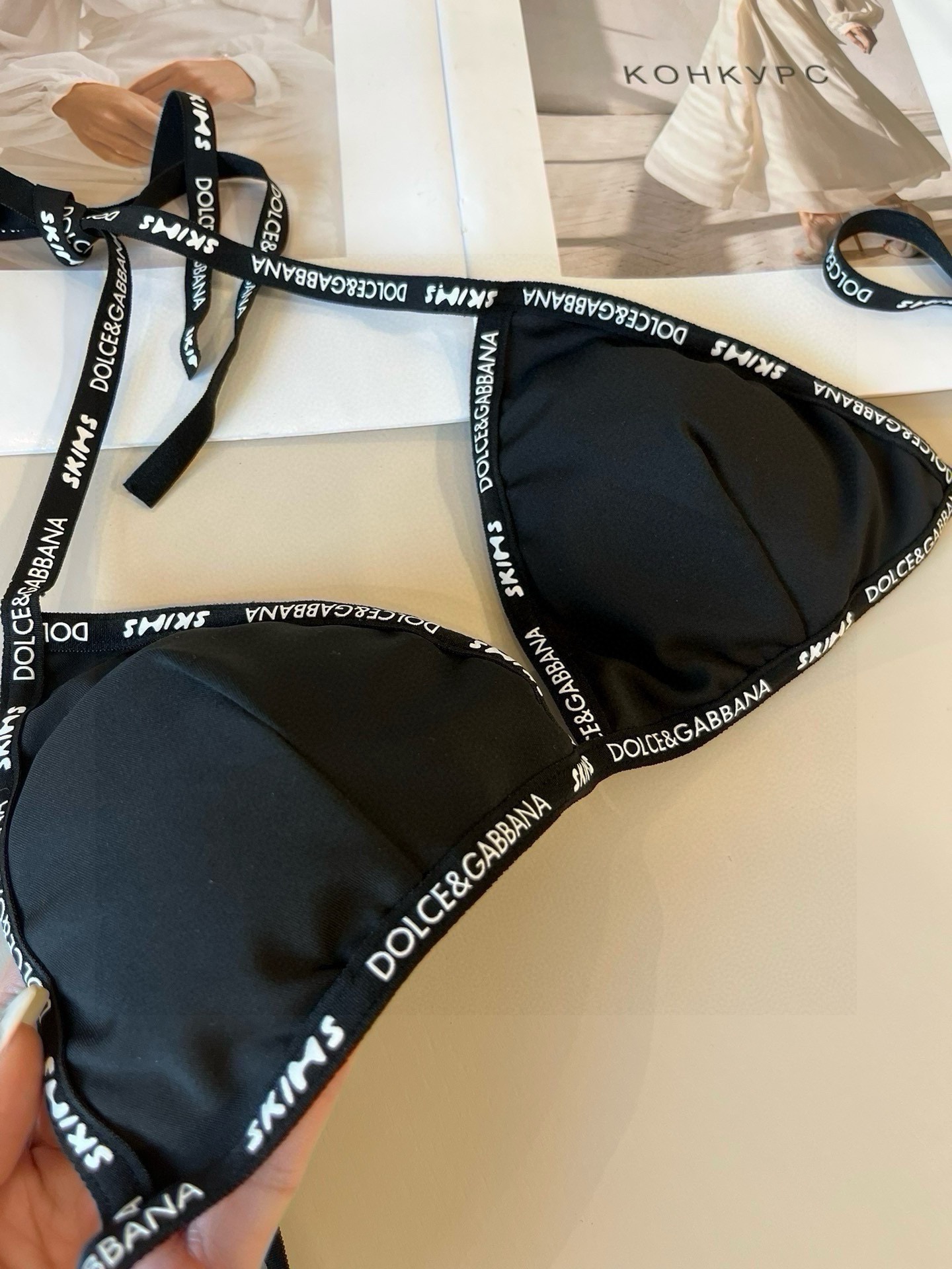 IT’S 196. D.G. DUGARBENA’S NEW LACE OF BIKINI, BLACK AND WHITE SML - 图片 5