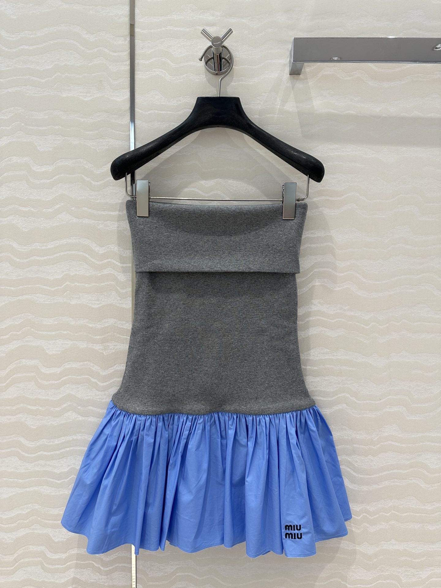 独家首发💕原单品质miu系少女穿搭！叠搭神器抹胸连衣裙！学院风罗纹拼接设计压褶超短半裙！进口高密纯棉罗纹