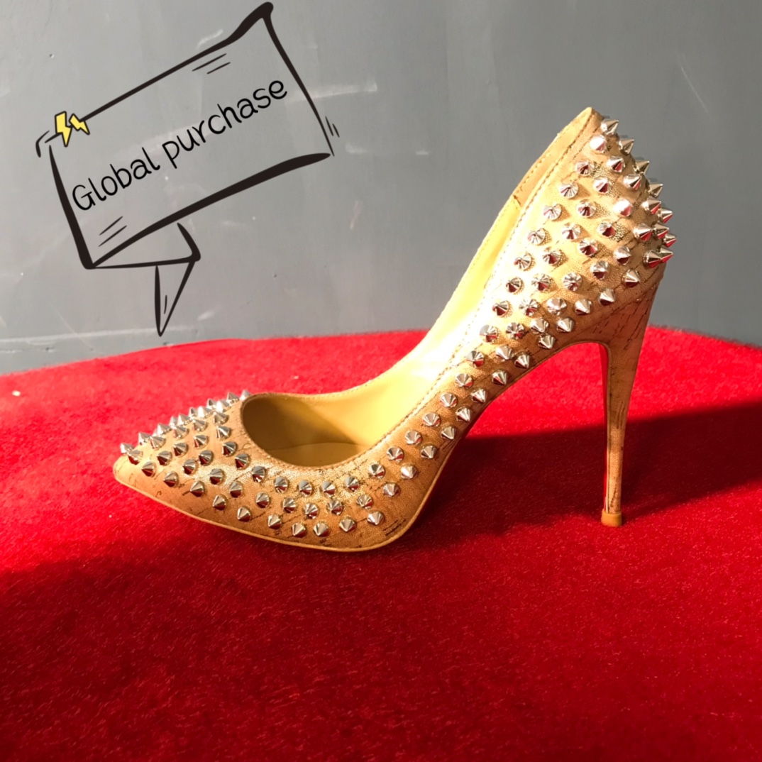 NO:100589,High-end customized 2025 classic rivet style series!  More than 300 rivet design, purely handmade, H10Cm size 35-42. Customized models do not return or exchange for imported wood grain silver nails 9033-014. Standard European code Reference:9033-014 Color:nude/silver Material:imported material Lining:goat leather Heel height:10Cm Sole:leather sole Size:EUR 34-42 (US 4-11):,,christian louboutin,louis vuitton19860909高端订制 2025精典铆钉款系列！ 三百多个铆钉设计,纯手工打制,H10Cm尺码35-42码.订制款不退不换进口木纹银钉9033-014. 标准欧码 Reference:9033-014 Color:nude/silver Material:imported material Lining:goat leather Heel heigh:10Cm Sole:leather sole Size:EUR 34－42（US 4一11) :,,christian louboutin,louis vuitton,Women's Shoes