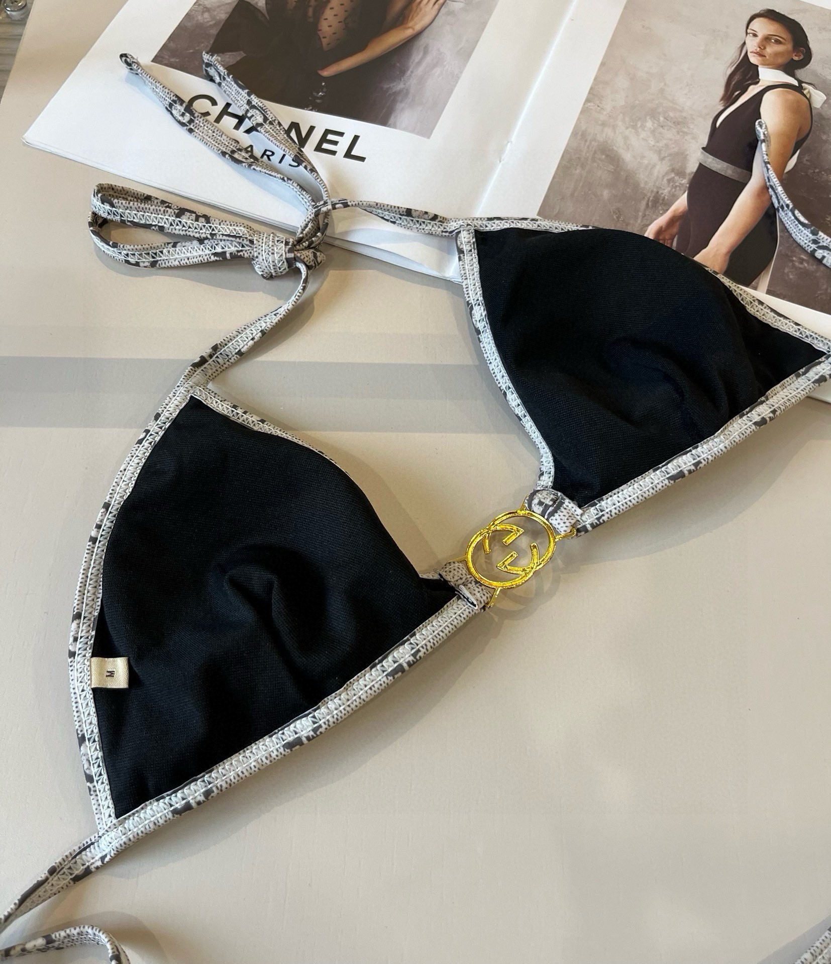 。

Gucci古奇比基尼👙，分体泳衣，S M L XL