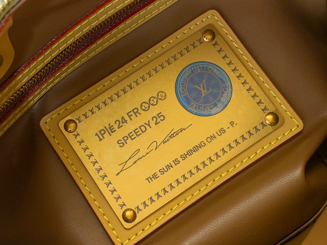 【SPEEDY BANDOULIÈRE25 手袋 】M24437 M13912 M24440果绿色本款