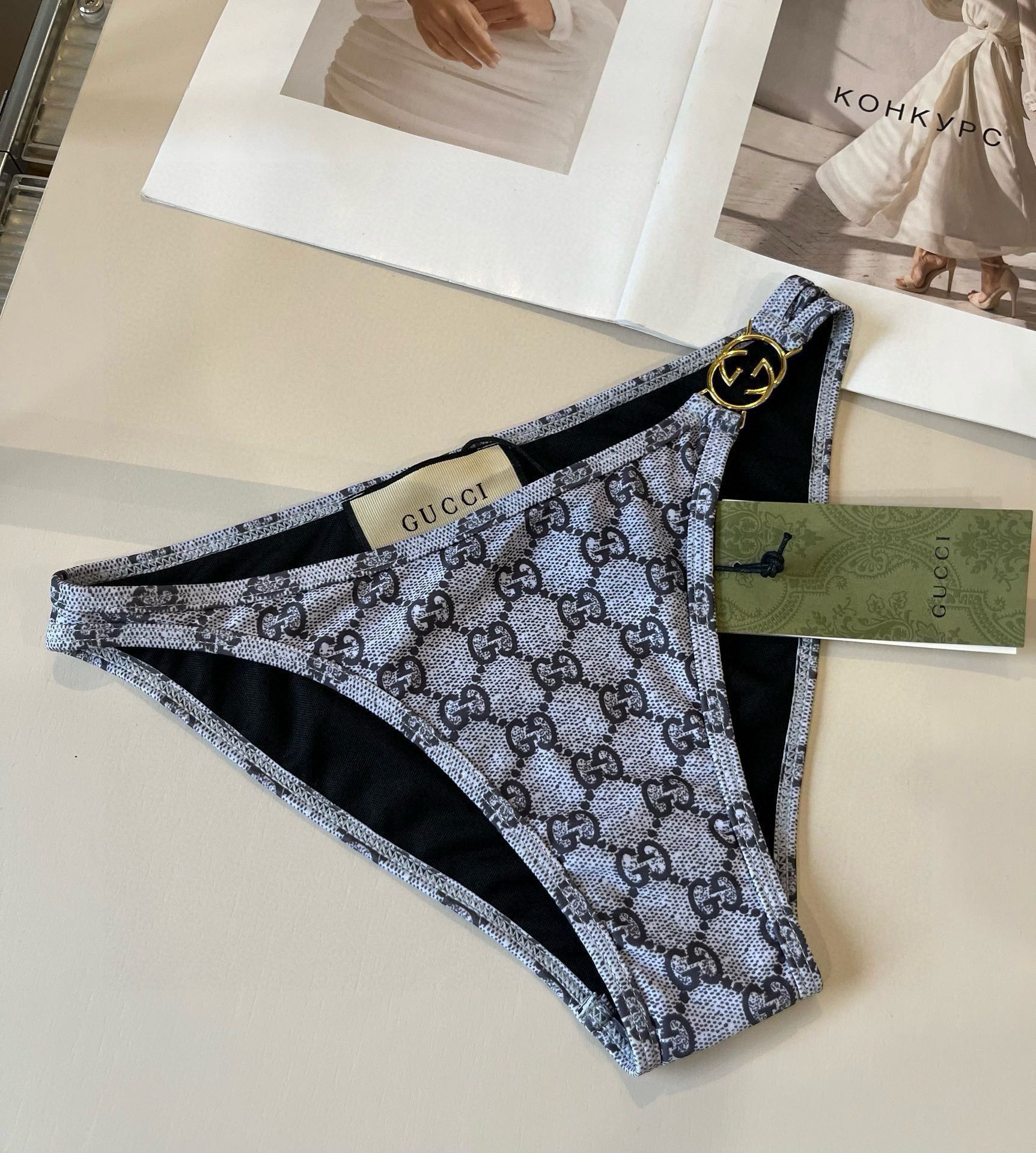。

Gucci古奇比基尼👙，分体泳衣，S M L XL