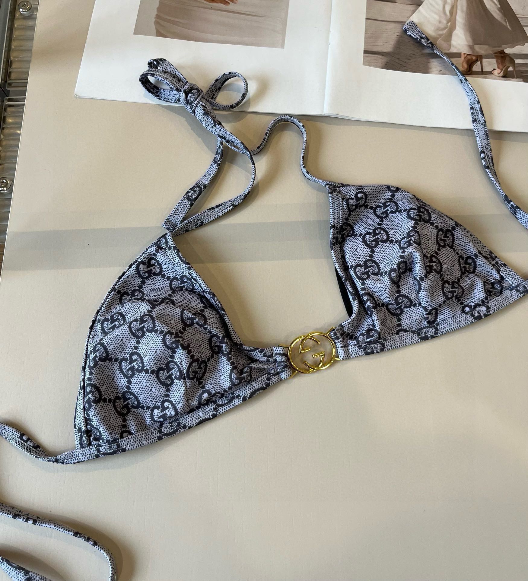 。

Gucci古奇比基尼👙，分体泳衣，S M L XL