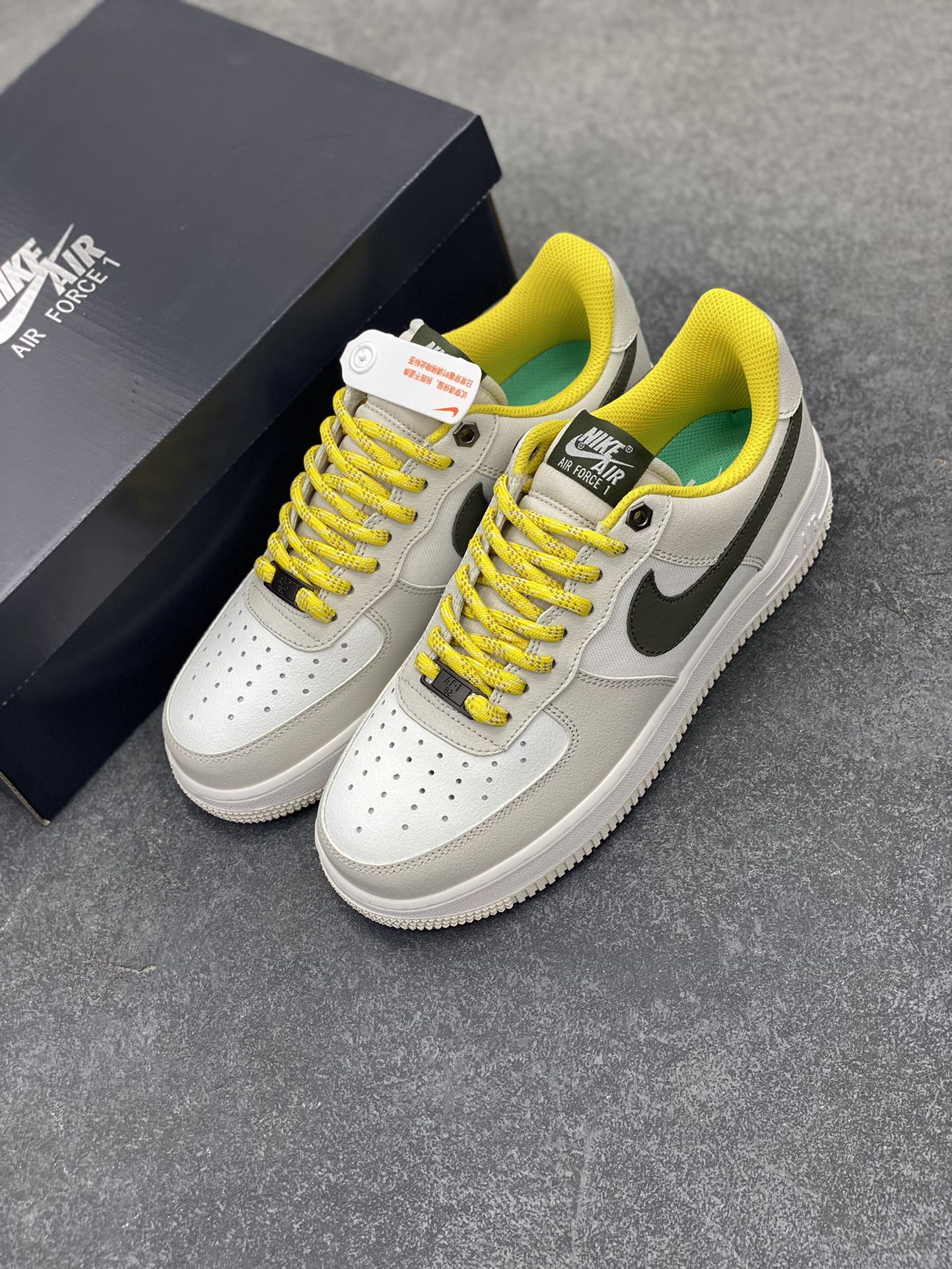 图片[8]-福利特价 NK Air Force 1 空军一号 米黄绿 原楦头原纸板 打造纯正空军版型#专注外贸渠道 全掌内置蜂窝气垫 #原盒配件 原厂中底钢印、拉帮完美 货号：FV3628-031 尺码：36 36.5 37.5 38 38.5 39 40 40.5 41 42 42.5 43 44 44.5 45-选品中心