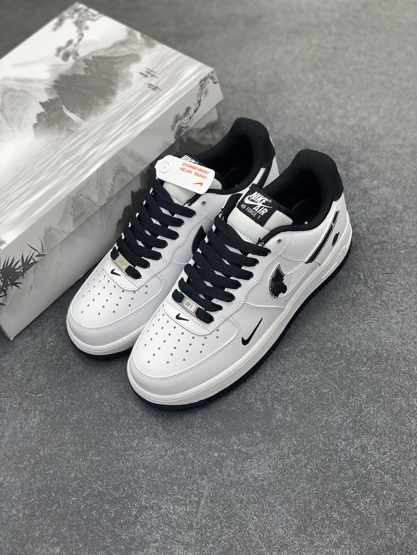 图片[8]-福利特价 Air Force 1 ‘07 Low 兰亭序 原楦头原纸板 打造纯正空军版型 #专注外贸渠道 全掌内置蜂窝气垫 #原盒配件 原厂中底钢印、拉帮完美 官方同步上架 货号：DV0788-003 尺码：36 36.5 37.5 38 38.5 39 40 40.5 41 42 42.5 43 44 44.5 45-选品中心