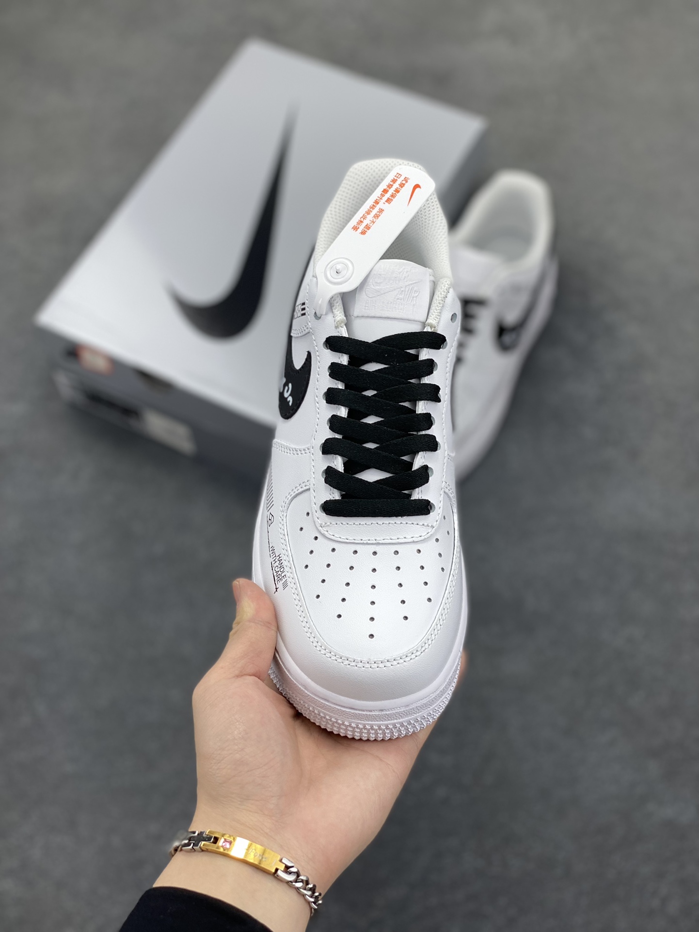 图片[2]-Nike Air Force 1 Low’07 印花集 空军一号低帮休闲板鞋 定制皮料 定制鞋盒 配件齐全 原楦原纸板 纯正空军版型 内置全掌气垫 货号：ZH0316-068 尺码：36 36.5 37.5 38 38.5 39 40 40.5 41 42 42.5 43 44 44.5 45-选品中心