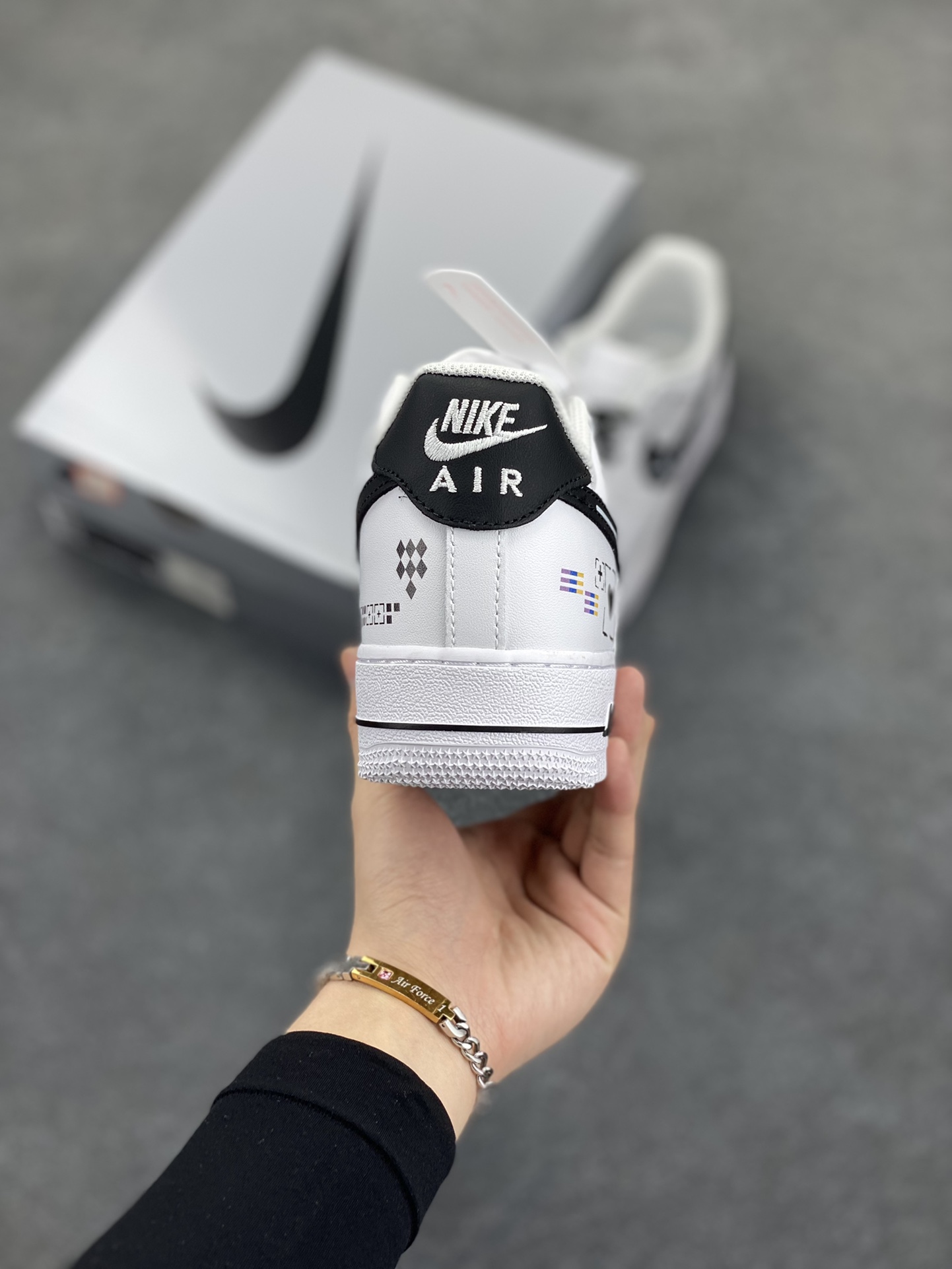 图片[4]-Nike Air Force 1 Low’07 印花集 空军一号低帮休闲板鞋 定制皮料 定制鞋盒 配件齐全 原楦原纸板 纯正空军版型 内置全掌气垫 货号：ZH0316-068 尺码：36 36.5 37.5 38 38.5 39 40 40.5 41 42 42.5 43 44 44.5 45-选品中心