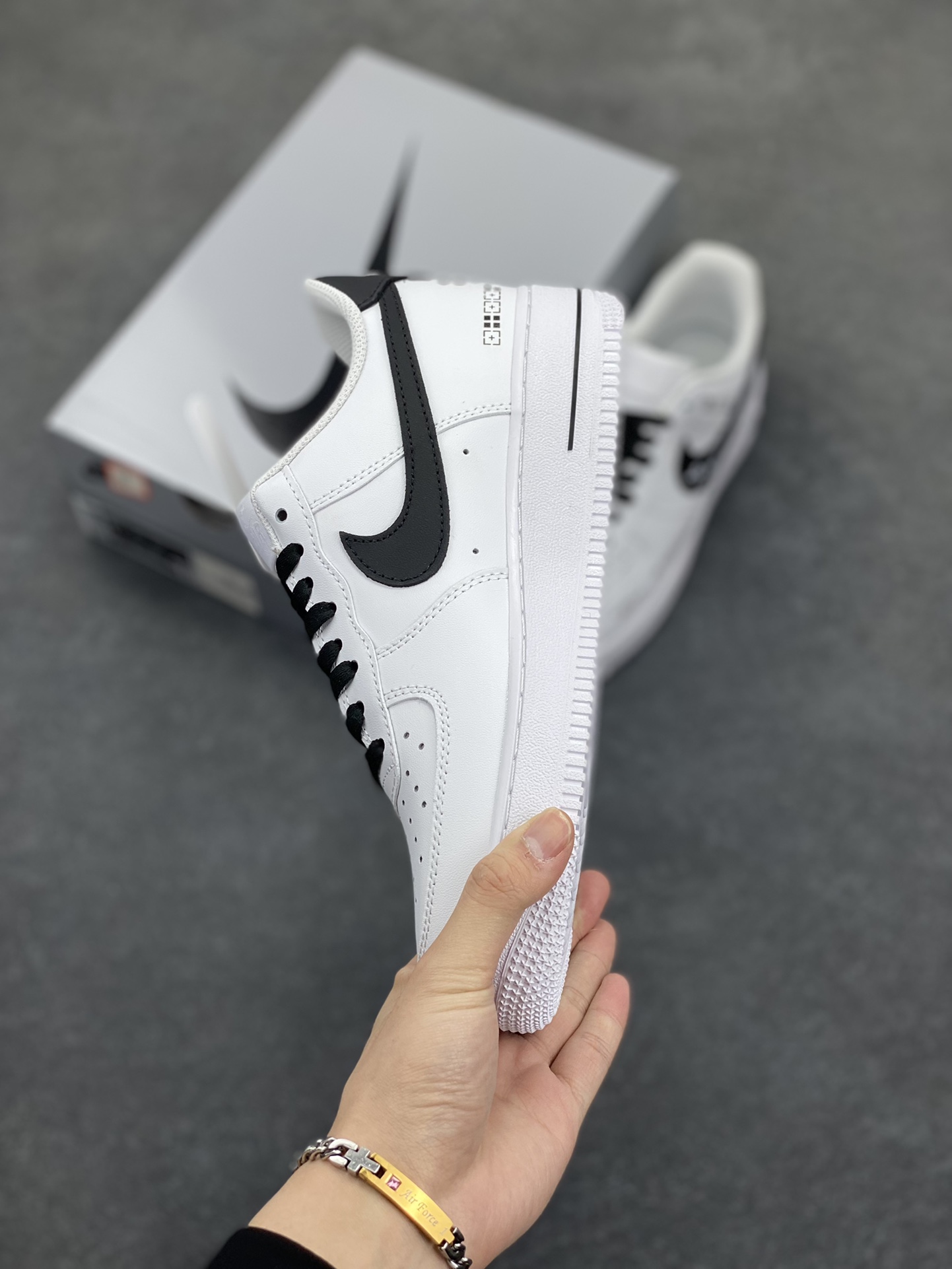 图片[3]-Nike Air Force 1 Low’07 印花集 空军一号低帮休闲板鞋 定制皮料 定制鞋盒 配件齐全 原楦原纸板 纯正空军版型 内置全掌气垫 货号：ZH0316-068 尺码：36 36.5 37.5 38 38.5 39 40 40.5 41 42 42.5 43 44 44.5 45-选品中心