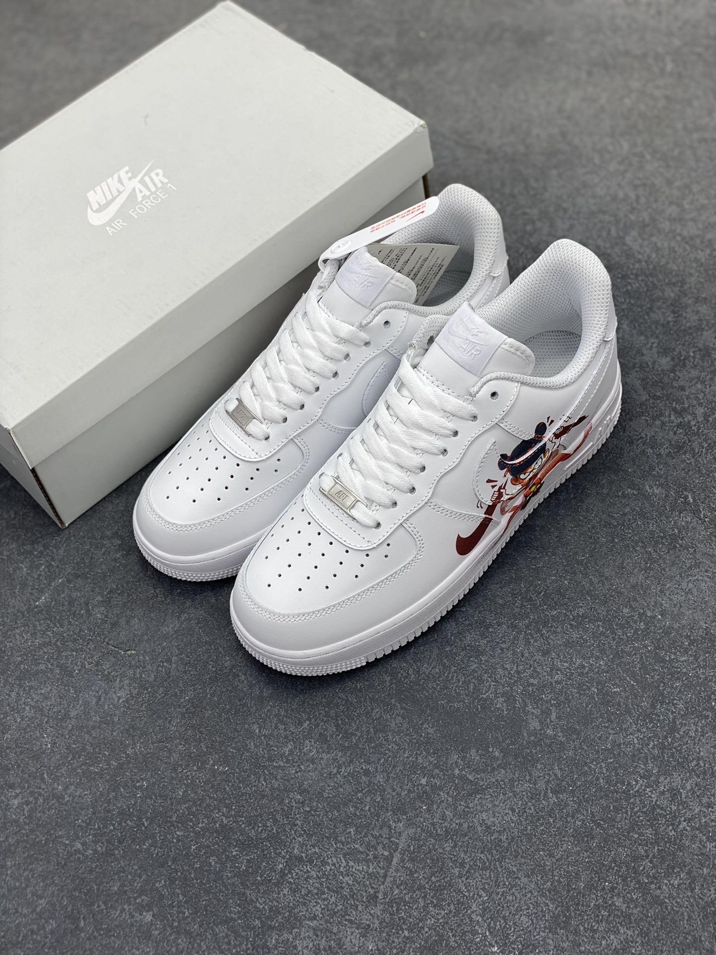 图片[8]-福利特价 Air Force 1 Low 哪吒手绘涂鸦 原楦头原纸板 打造纯正空军版型 #专注外贸渠道 全掌内置蜂窝气垫 #原盒配件 原厂中底钢印、拉帮完美 货号：CW2288-111 尺码：36 36.5 37.5 38 38.5 39 40 40.5 41 42 42.5 43 44 44.5 45-选品中心