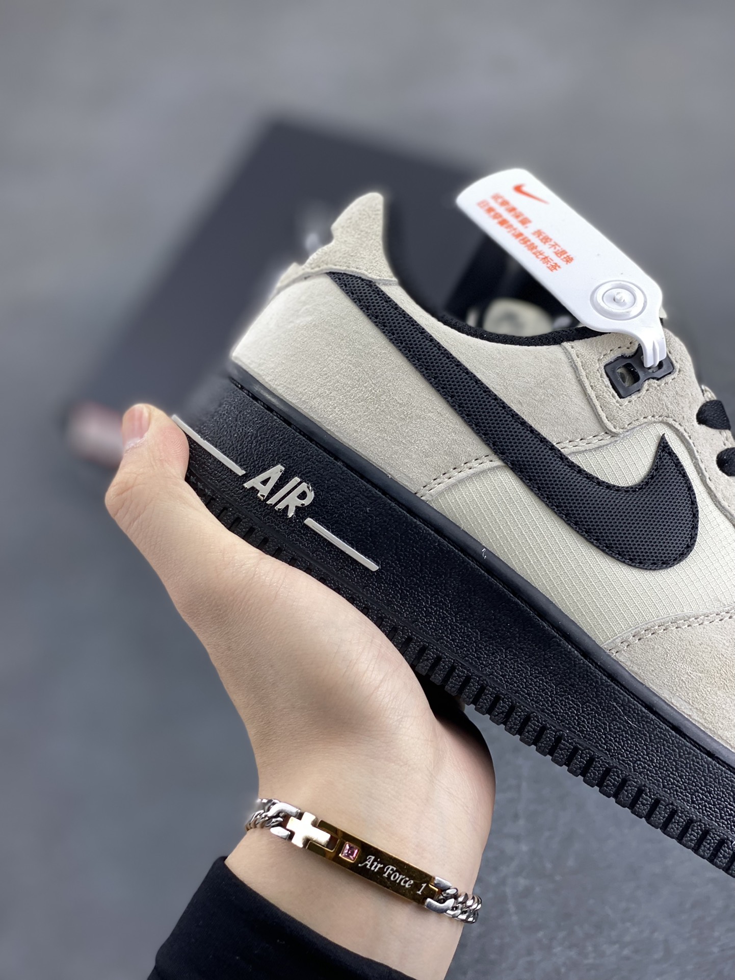 图片[6]-Air Force 1 Low 黑棕 原楦头原纸板 打造纯正空军版型 #专注外贸渠道 全掌内置蜂窝气垫 #原盒配件 原厂中底钢印、拉帮完美 货号：HV6526-200 尺码：39 40 40.5 41 42 42.5 43 44 44.5 45-选品中心