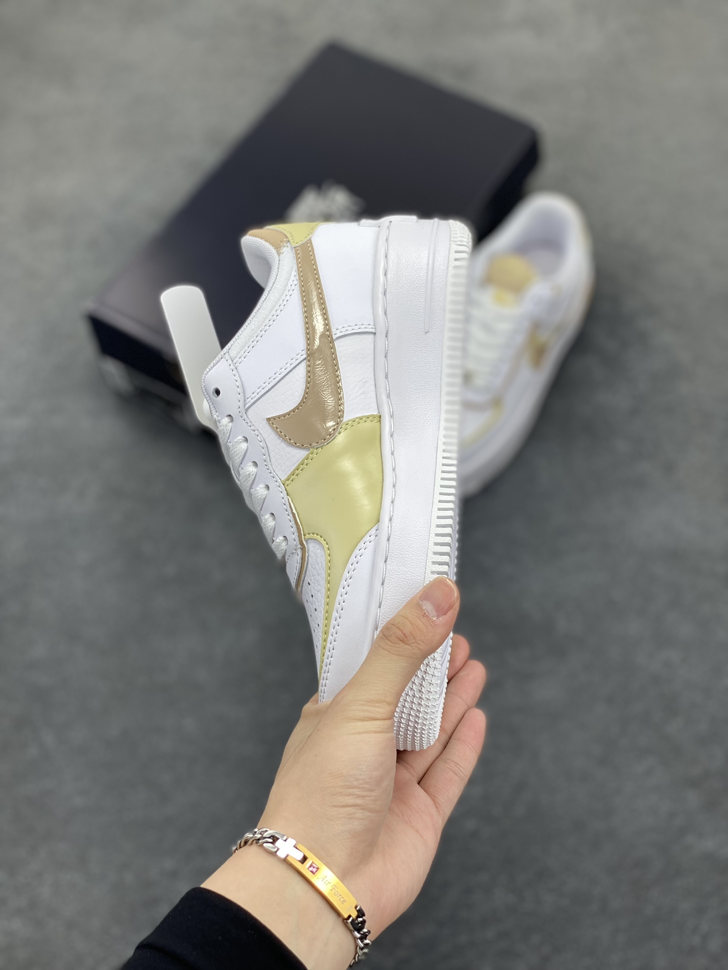 图片[3]-NK Air Force 1 Shadow 轻量增高低帮百搭板鞋\”拼接马卡龙\” 全新少女系解构主义设计双层轻量EVA发泡中底+防滑RB橡胶外圈底鞋底 原楦头原纸板 打造纯正空军版型 专注外贸渠道 全掌内置蜂窝气垫 原盒配件 原厂中底钢印、拉帮完美 货号：DZ1847-111 尺码：35.5 36 36.5 37.5 38 38.5 39 40 40.5 41 42-选品中心