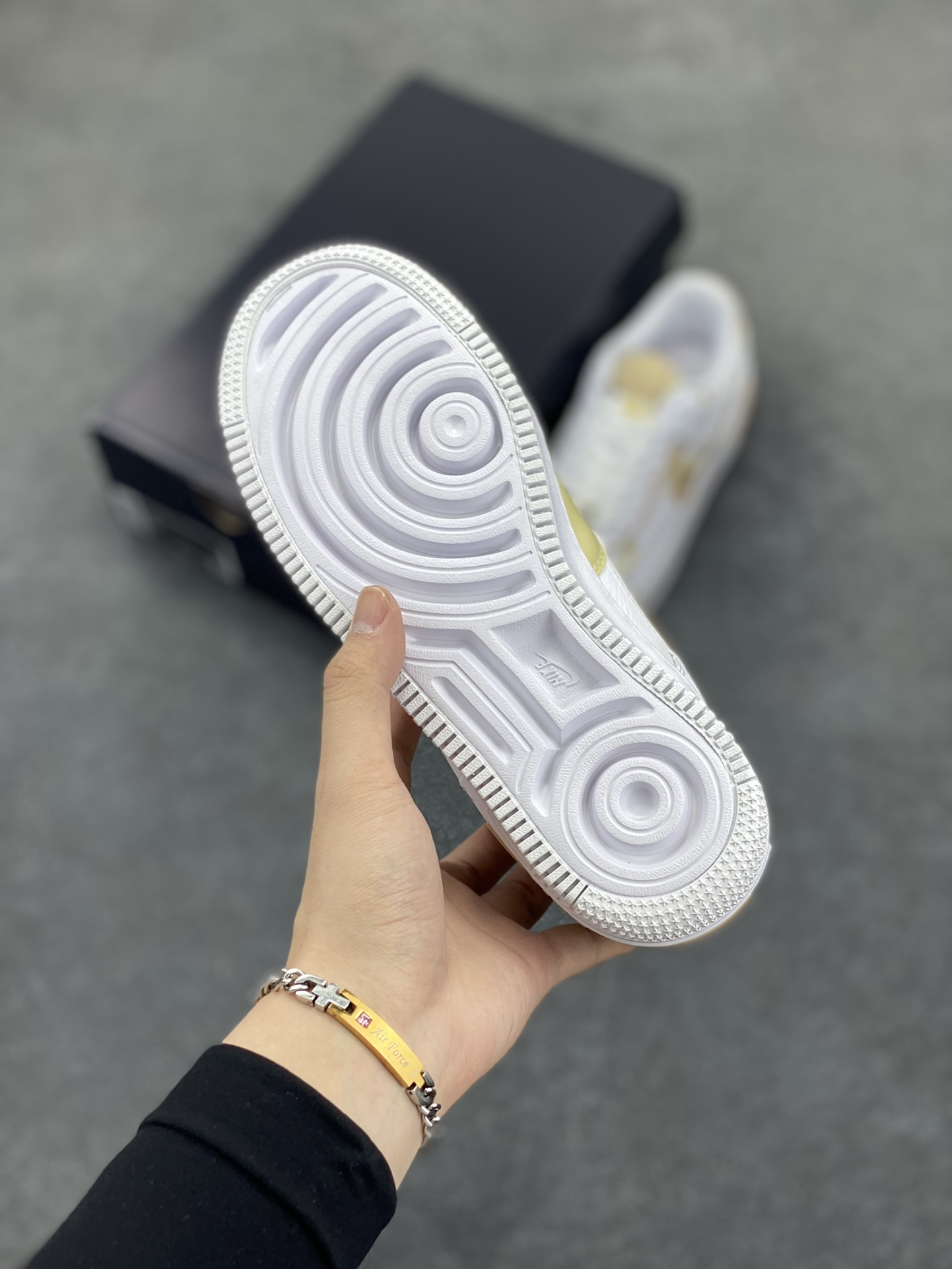 图片[5]-NK Air Force 1 Shadow 轻量增高低帮百搭板鞋\”拼接马卡龙\” 全新少女系解构主义设计双层轻量EVA发泡中底+防滑RB橡胶外圈底鞋底 原楦头原纸板 打造纯正空军版型 专注外贸渠道 全掌内置蜂窝气垫 原盒配件 原厂中底钢印、拉帮完美 货号：DZ1847-111 尺码：35.5 36 36.5 37.5 38 38.5 39 40 40.5 41 42-选品中心