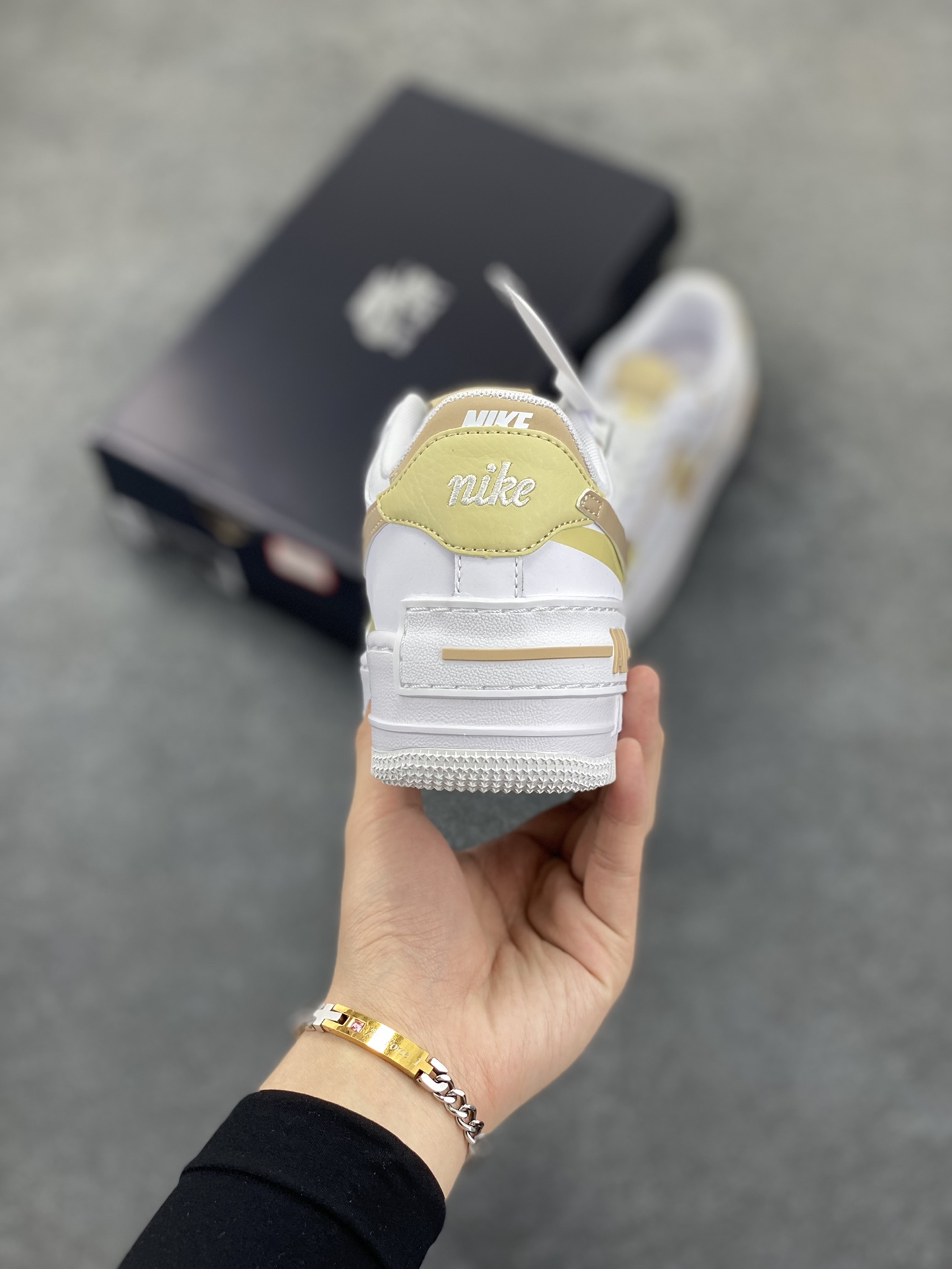 图片[4]-NK Air Force 1 Shadow 轻量增高低帮百搭板鞋\”拼接马卡龙\” 全新少女系解构主义设计双层轻量EVA发泡中底+防滑RB橡胶外圈底鞋底 原楦头原纸板 打造纯正空军版型 专注外贸渠道 全掌内置蜂窝气垫 原盒配件 原厂中底钢印、拉帮完美 货号：DZ1847-111 尺码：35.5 36 36.5 37.5 38 38.5 39 40 40.5 41 42-选品中心