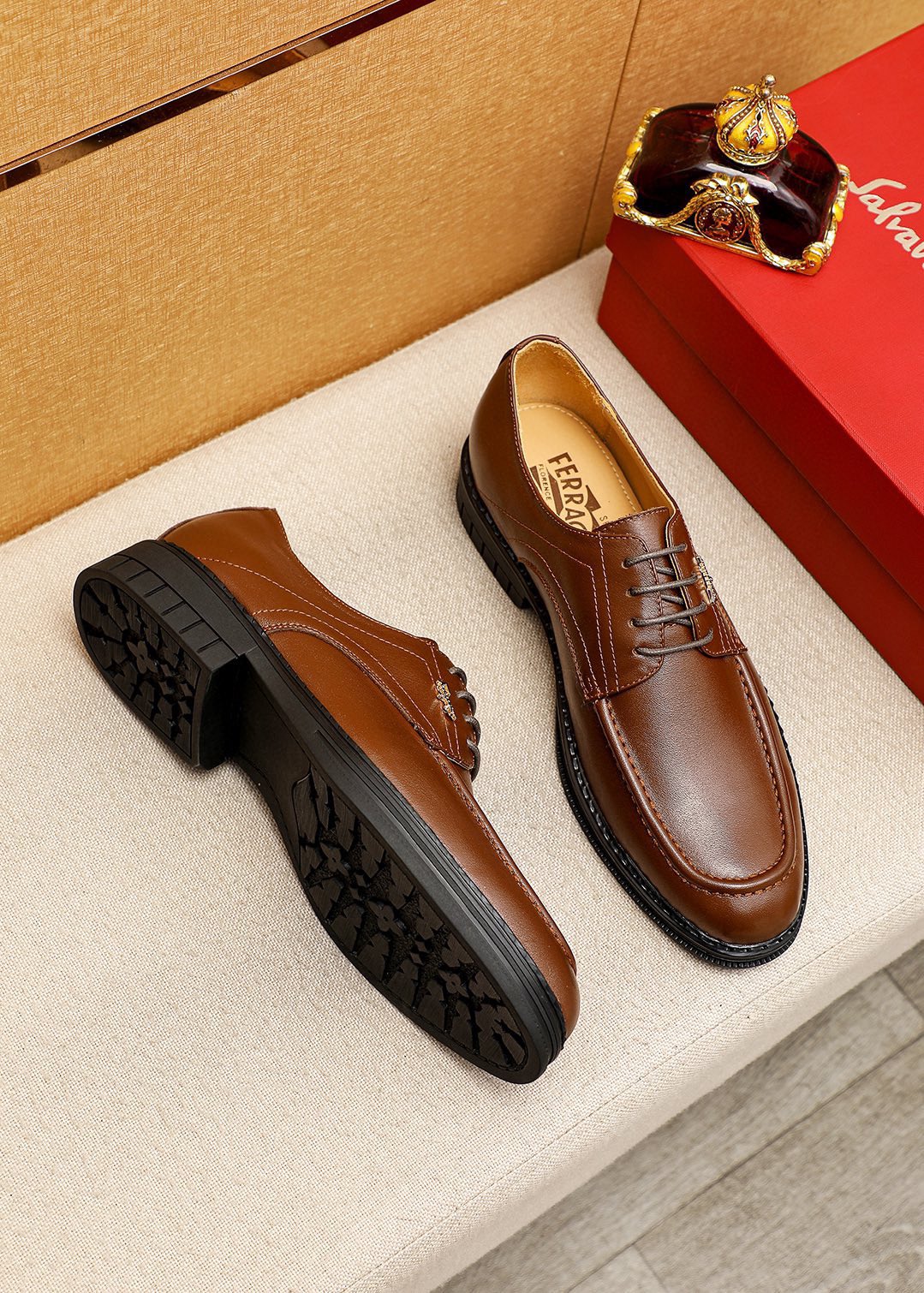 Salvatore Ferragamo Men's Leather Oxford Shoes with Buckle Detail 3 i1743993703 7381 1