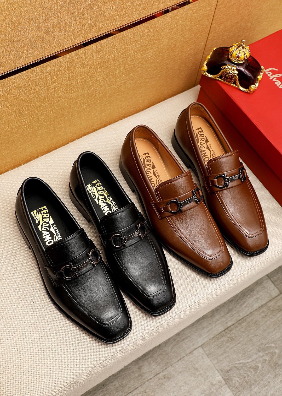 Ferragamo Men's Brown Leather Loafers with Metal Buckle Accent 6 i1743993784 755 4
