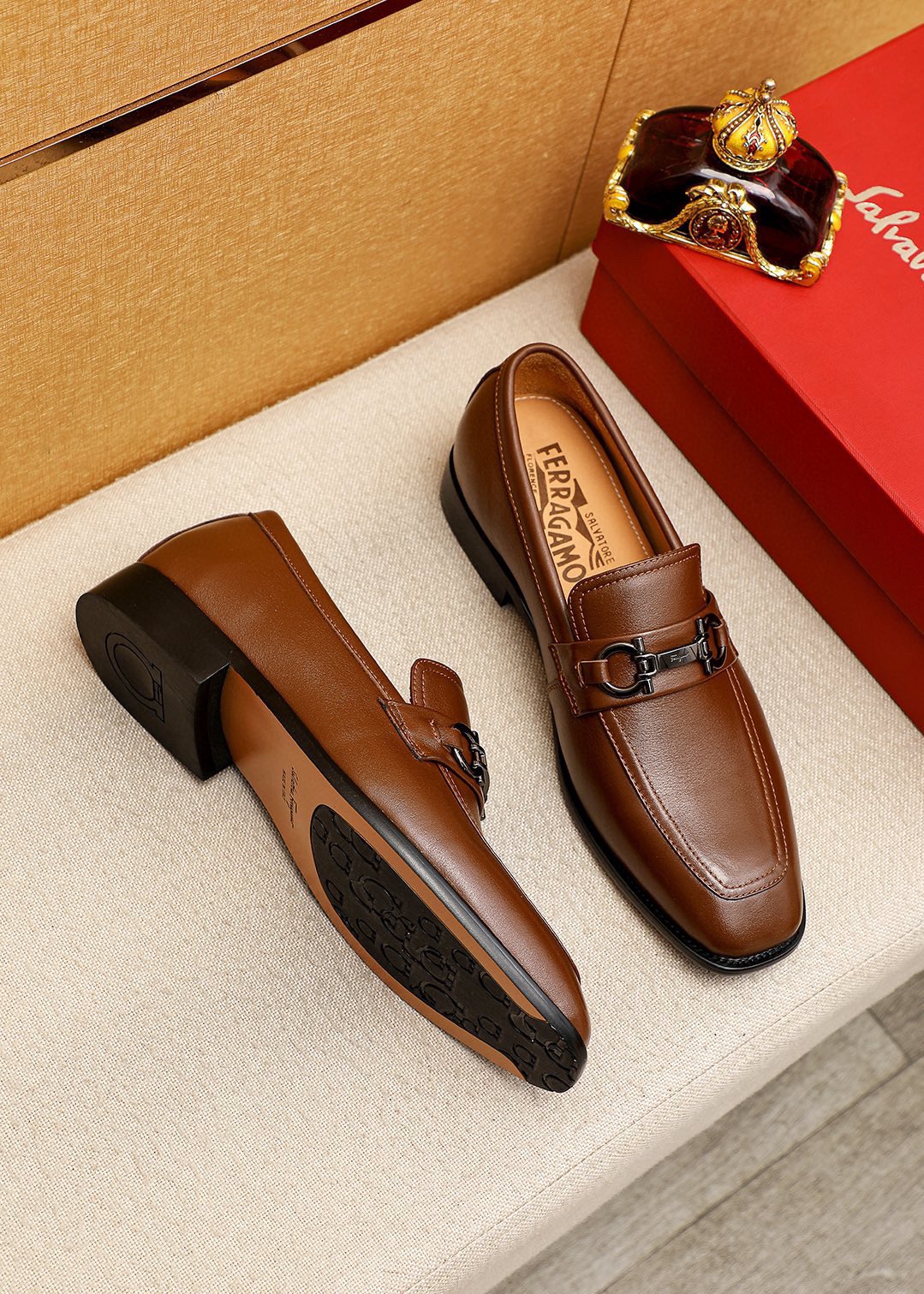 Ferragamo Men's Brown Leather Loafers with Metal Buckle Accent 3 i1743993784 8890 1