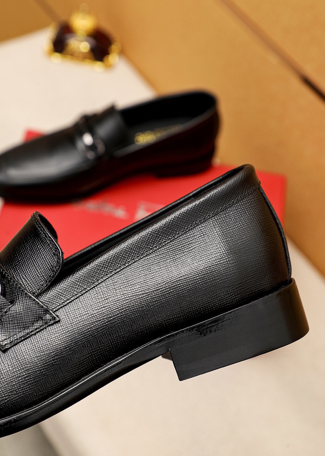 Salvatore Ferragamo Men's Black Leather Loafers with Metal Buckle(Size 38-44) 8 i1743993917 1013 6
