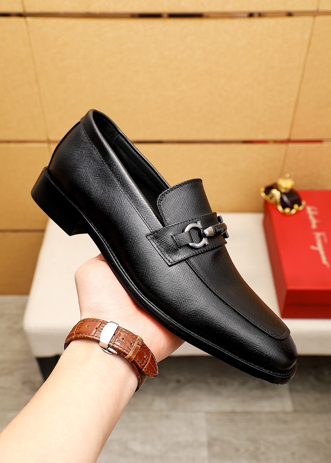 Salvatore Ferragamo Men's Black Leather Loafers with Metal Buckle(Size 38-44) 5 i1743993917 9320 3