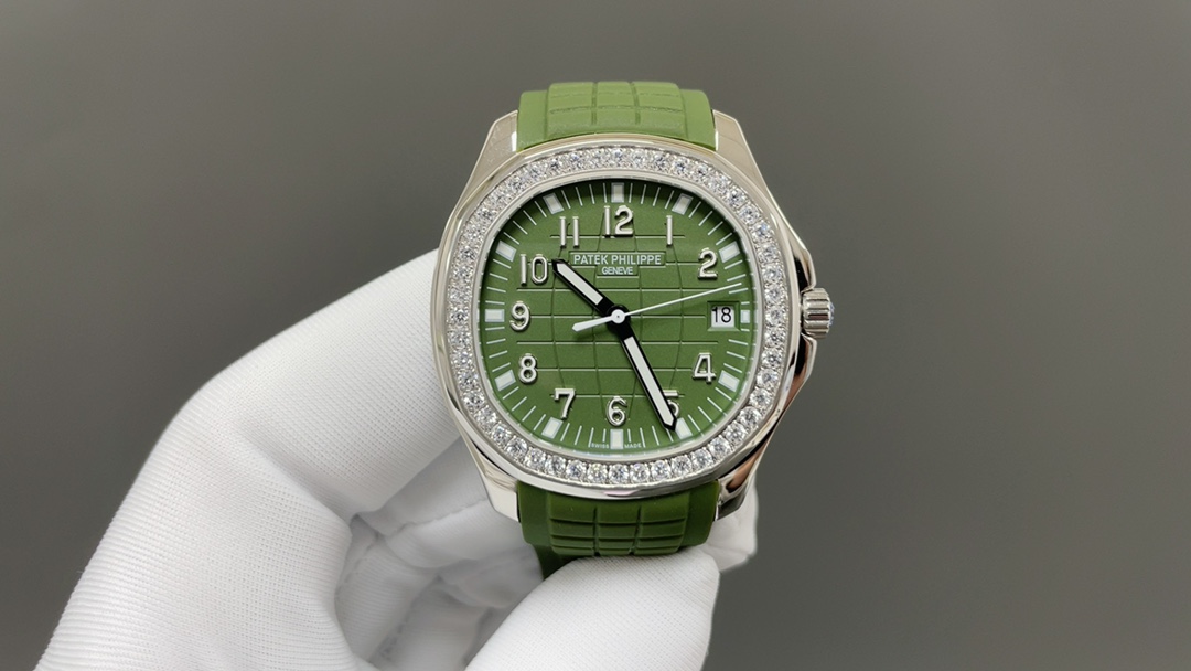 E7 Factory🌐“最强手雷” PP 百达翡丽AQUANAUT系列 DG1 手雷系列 男士机械腕表,5167A/5168G/5167R系列腕表——E7厂顶级高端牌腕表,顶级做工 全新工艺手工镶钻 尺寸男女可通用款 pp家族的手雷腕表!永看不腻百达.手雷”全网最佳解毒方案,全新版本。
1⃣️搭配定制版机Cal.324一体机自动上链机芯,机芯摆轮与原装相同位置!
2⃣️直径40MM!超薄厚度8.4mm
3⃣️316L精钢壳套!
3⃣️蓝宝石水晶玻璃镜面!匠心力作 全网体验最佳的百达.精致之作,尽享奢华,您值得拥有🌐