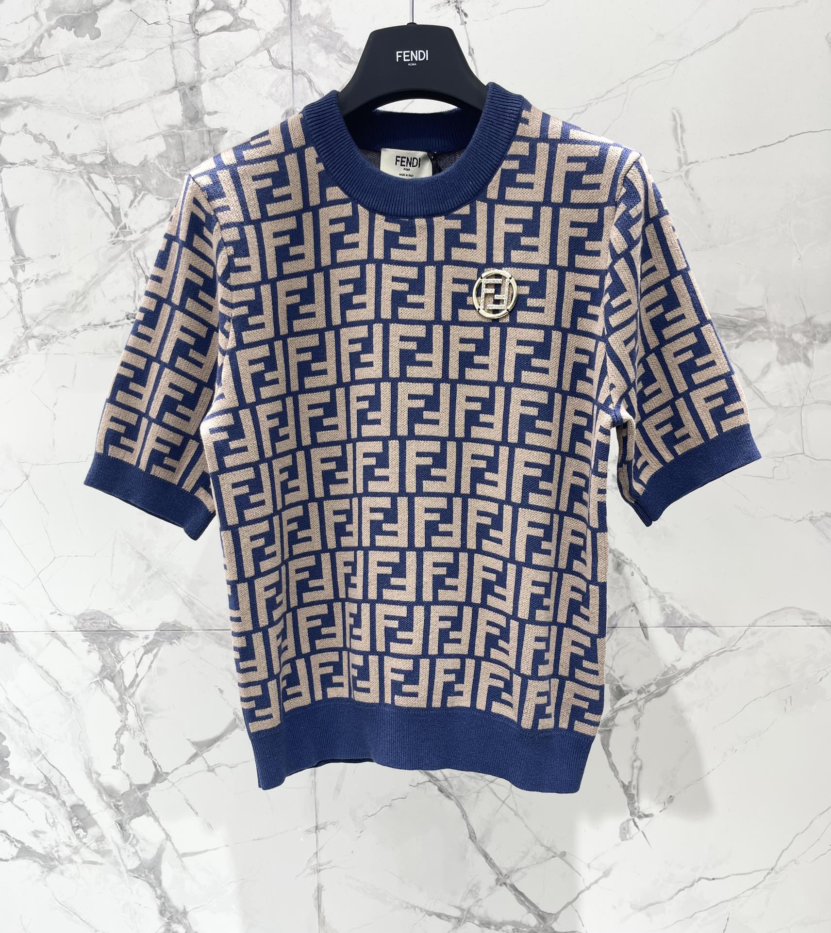 Fendi Women's Blue and Beige FF Motif Knit Short Sleeve Top 4 i1744021150 4724 2