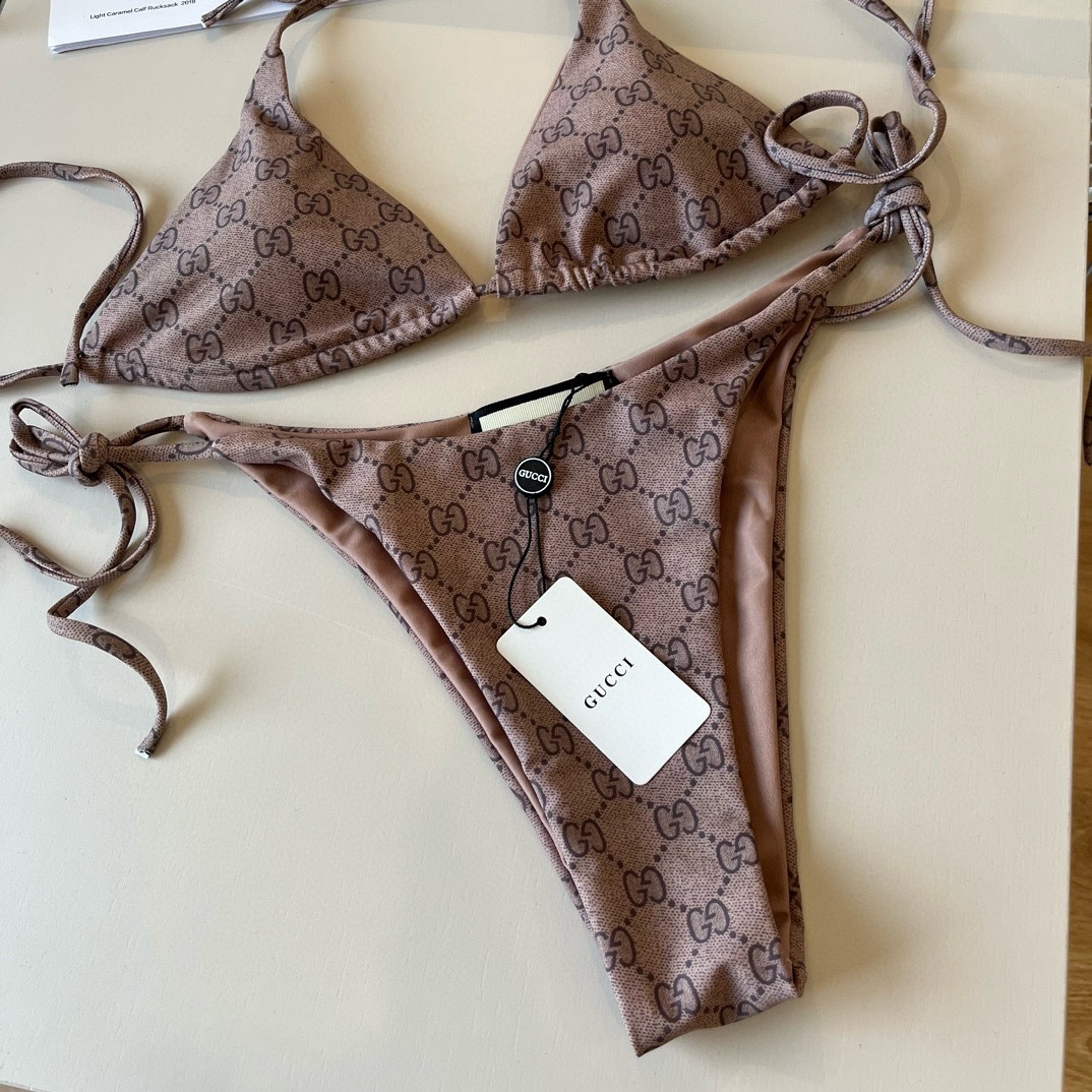 。

Gucci古奇比基尼👙，分体泳衣，S M L XL