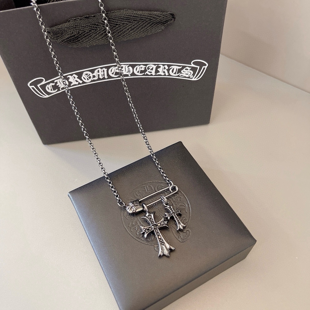 NO:109374,chklaula inlaid basket diamond cross pin black gun necklace female retro black punk silver men and women necklace, jewelry boutique, necklace19860909ch克啰伈镶篮钻十字架别针黑枪项链女复古黑色朋克泰银男女项链,饰品精品,necklace,Jewelry