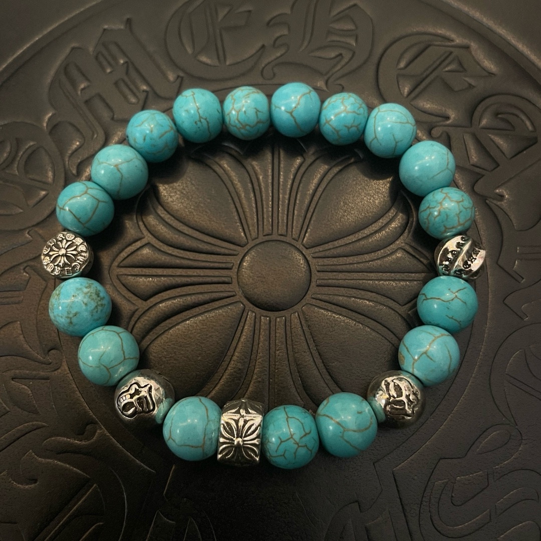 NO:109551,Batch New [Counter Quality] Chrome Hearts Croxin Classic retro multi-element turquoise bracelet, Kuaishou/ins/Little Red Book popular, different concave and convex and convex design styles present unique. Cross Scout flowers are Croxin's logo, so they last longer. Genuine version Chrome Hearts Croxin Difference to the market ordinary light version, match the quality of the version, look at the details of the letter printing, retro old gray oxygen level. Seiko version!  , jewelry boutique, chrome hearts, chrome hearts, bracelet19860909批 新款【专柜品质】Chrome Hearts克罗心 经典复古多元素松石手串手链 ,快手/ins/小红书热门,凹凸造型不同的花纹设计风格呈现出与众不同 十字架童军花是克罗心的标志 所以更经久不衰 正品打版Chrome Hearts克罗心 区别市场普通轻版 对版对标品质 看字印细节 复古做旧灰氧程度.精工版本！,饰品精品,chrome hearts,chrome hearts,bracelet,Jewelry