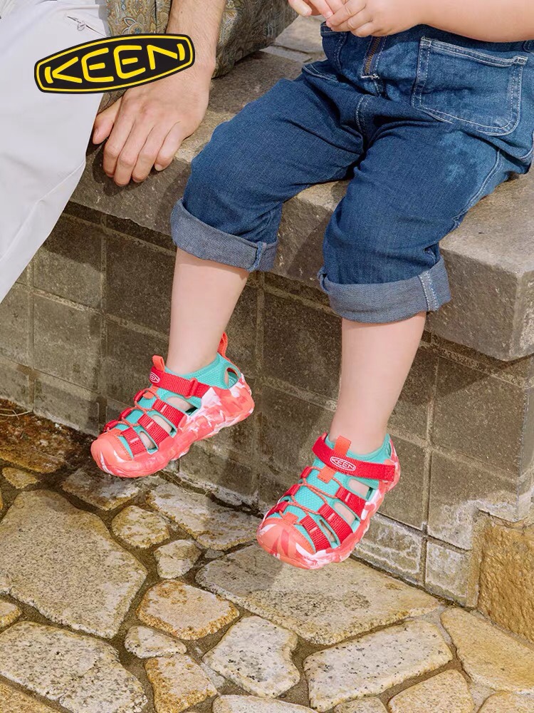 图片[5]-KEEN 潮牌新款Hyperport H2超轻涉水儿童户外溯溪鞋凉鞋 尺码：24-35码 潮牌KEEN溯溪⛺️新款🆕 原装高端1：1定制版👍🏻 放心入就对啦✌🏻 溯溪两穿凉鞋，超级实穿✔️ 彩虹色系搭配，超级夏天🏝️-选品中心