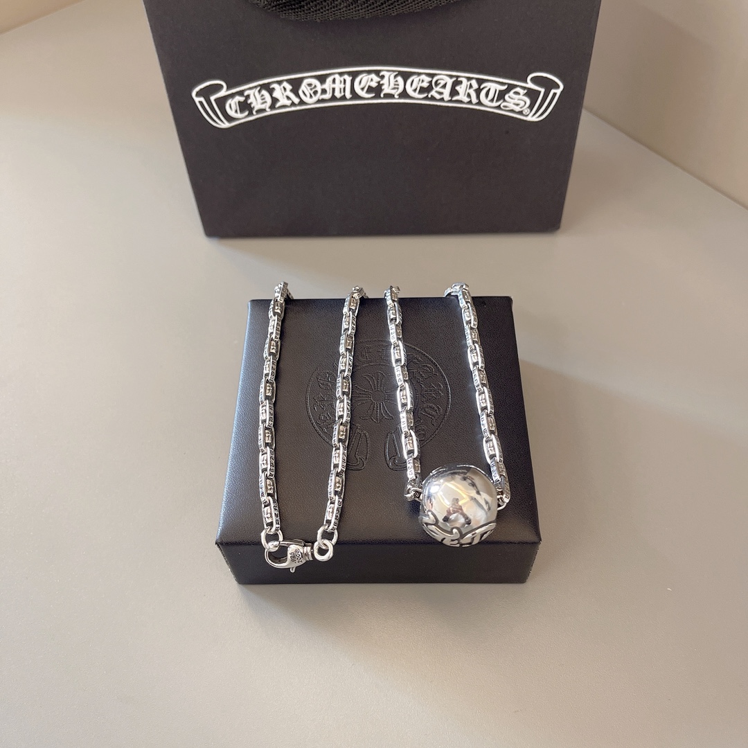 NO:603297,Popular items in Chrome Hearts counter, factory direct selling price, original one-to-one reproduction, same style for men and women, Chrome Hearts Necklace, jewelry boutique, chrome hearts, necklace19860909克罗心专柜爆款 厂家直销价 原版一比一复刻 男女同款 克罗心项链,饰品精品,chrome hearts,necklace,Jewelry