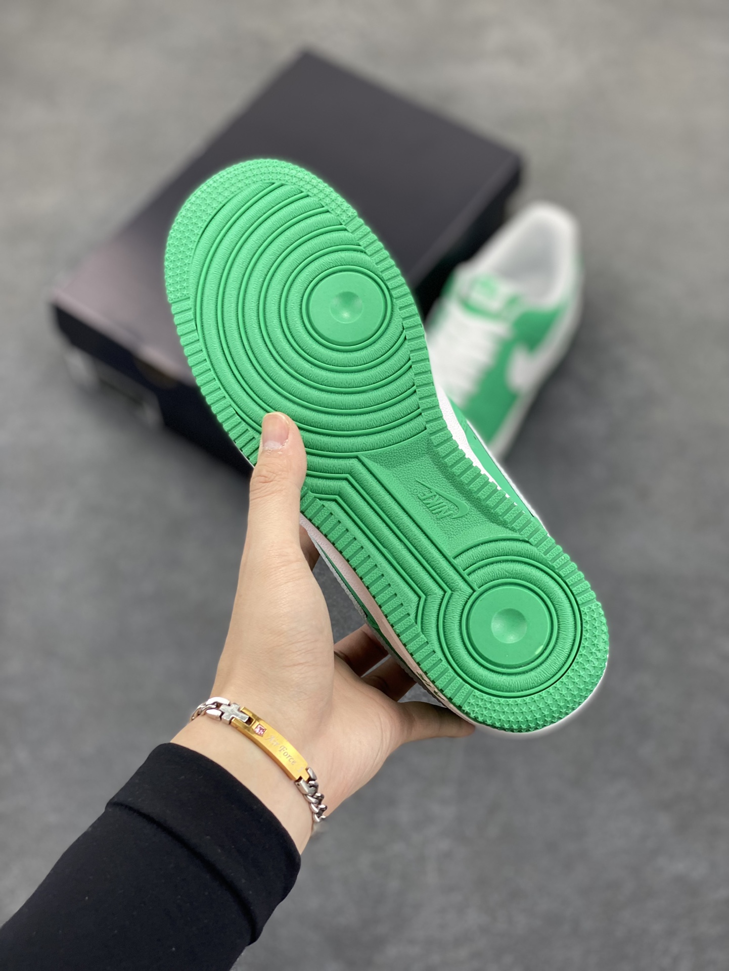 图片[5]-Nike Air Force 1 Low 07 青碧 原楦头原纸板 打造纯正低帮空军版型 专注外贸渠道 全掌内置蜂窝气垫 原盒配件 原厂中底钢印、拉帮完美 货号：315122-101 尺码：36 36.5 37.5 38 38.5 39 40 40.5 41 42 42.5 43 44 44.5 45-选品中心