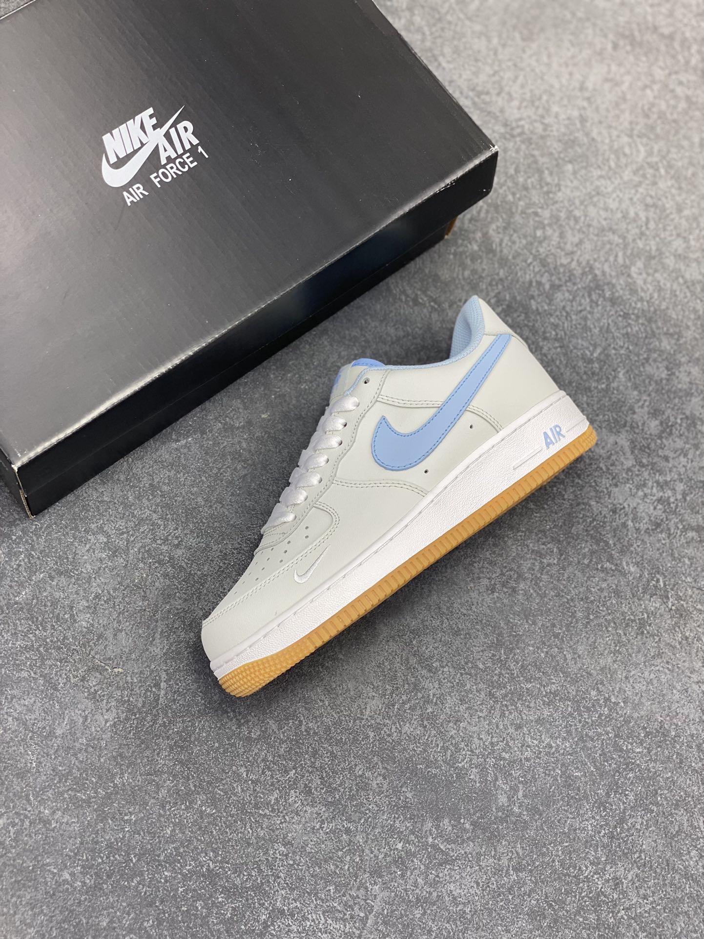 图片[7]-Nike Air Force 1 Low 07 青蓝 原楦头原纸板 打造纯正低帮空军版型 专注外贸渠道 全掌内置蜂窝气垫 原盒配件 原厂中底钢印、拉帮完美 货号：315122-102 尺码：36 36.5 37.5 38 38.5 39 40 40.5 41 42 42.5 43 44 44.5 45-选品中心