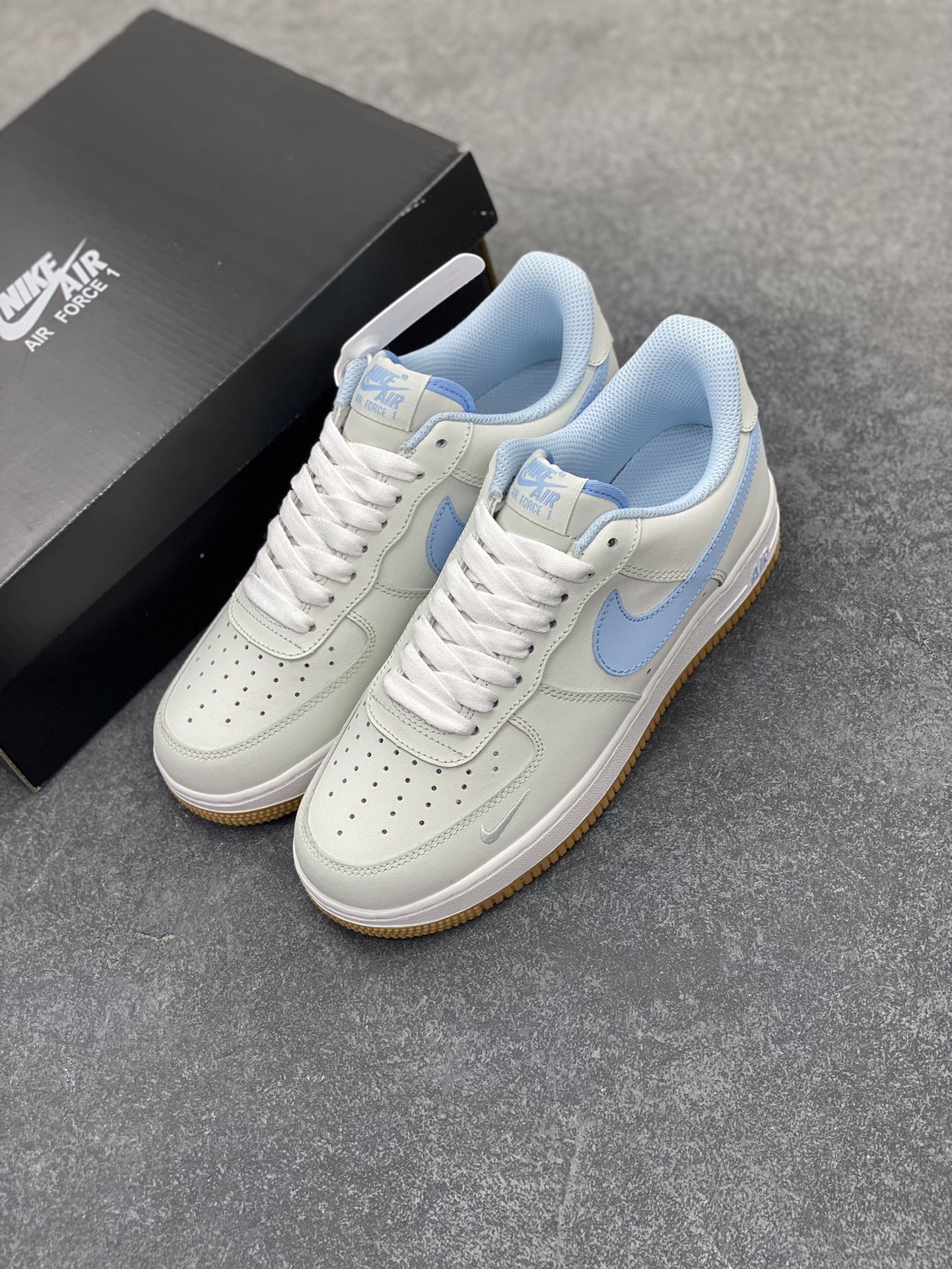 图片[8]-Nike Air Force 1 Low 07 青蓝 原楦头原纸板 打造纯正低帮空军版型 专注外贸渠道 全掌内置蜂窝气垫 原盒配件 原厂中底钢印、拉帮完美 货号：315122-102 尺码：36 36.5 37.5 38 38.5 39 40 40.5 41 42 42.5 43 44 44.5 45-选品中心
