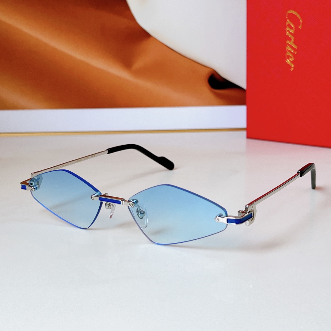 Cartie*
MODEL：CT0659S
SIZE：56口17 143
🔝🔝 
变色➕30