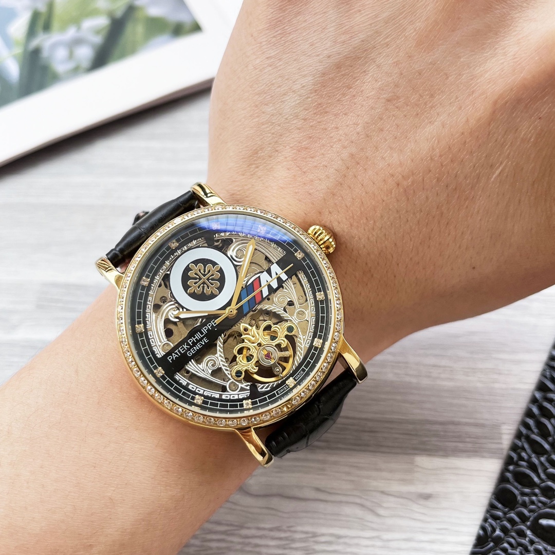 NO:337777,Unified, complex timepiece, luxurious and atmospheric, classic new products, shockingly launched [Latest] Patek Philippe, large flywheel hollow design [Type] boutique men's watch [Watch strap] real cowhide strap [Movement] high-end fully automatic mechanical movement [Mirror] mineral reinforced glass (more high definition) Elegant taste, vast and atmospheric, ingenious, wrist treasure, dimensions, diameters, thicknesses, 12.5mm, and hot sale!  Welcome to reprint!  ,,patek philippe,cowhide19860909统一 复杂时计 奢华大气 经典新品 震撼上市【最新】百达翡丽 大飞轮镂空设计【类型】精品男士腕表【表带】真牛皮表带【机芯】高端全自动机械机芯【镜面】矿物质强化玻璃（更高清） 品味高雅 浩瀚大气 匠心独运 腕间瑰宝 尺寸直径42mm厚12.5mm热卖上市！欢迎转载！,,patek philippe,cowhide,Watch