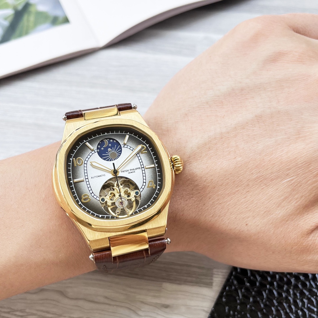 NO:337837,Belt Steel belt (same price for gold and white) Men's love Nautilus series watches [Latest] Patek Philippe's best design exclusive first release [Type] Boutique men's watch [Watch strap] Rubber strap [Movement] High-end fully automatic mechanical movement [Mirror] Mineral reinforced glass (More HD) Elegant taste, vast and atmospheric, ingenious, wrist treasure, size diameter 41mm thick 12mm, hot sale!  Welcome to reprint!  ,,patek philippe19860909皮带 钢带（金白同价） 男人挚爱鹦鹉螺系列腕表【最新】百达翡丽最佳设计独家首发【类型】精品男士腕表【表带】橡胶表带【机芯】高端全自动机械机芯【镜面】矿物质强化玻璃（更高清） 品味高雅 浩瀚大气 匠心独运 腕间瑰宝 尺寸直径41mm厚12mm热卖上市！欢迎转载！,,patek philippe,Watch