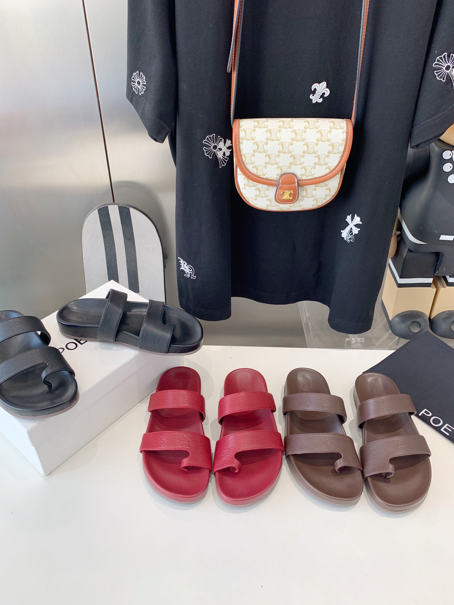 NO:240260,Combination picture, split toe shoes19860909组合图,分趾鞋,Women's Shoes