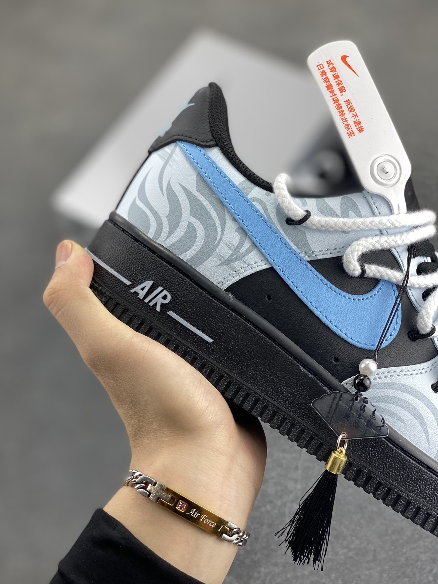 图片[6]-蛇年限定  Nike Air Force 1 Low’07 蛇影 空军一号绑带低帮休闲板鞋 定制皮料 定制鞋盒 配件齐全 原楦原纸板 纯正空军版型 内置全掌气垫 货号：ZH0316-065 尺码：36 36.5 37.5 38 38.5 39 40 40.5 41 42 42.5 43 44 44.5 45-选品中心