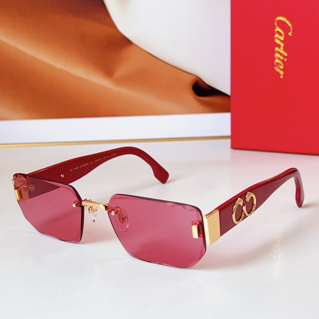  Cartier
MOD：CT0637S
Size：60口19 140
🔝🔝
