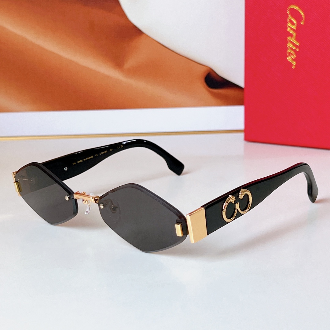  Cartier
MOD：CT0638S
Size：60口19 140
🔝🔝
