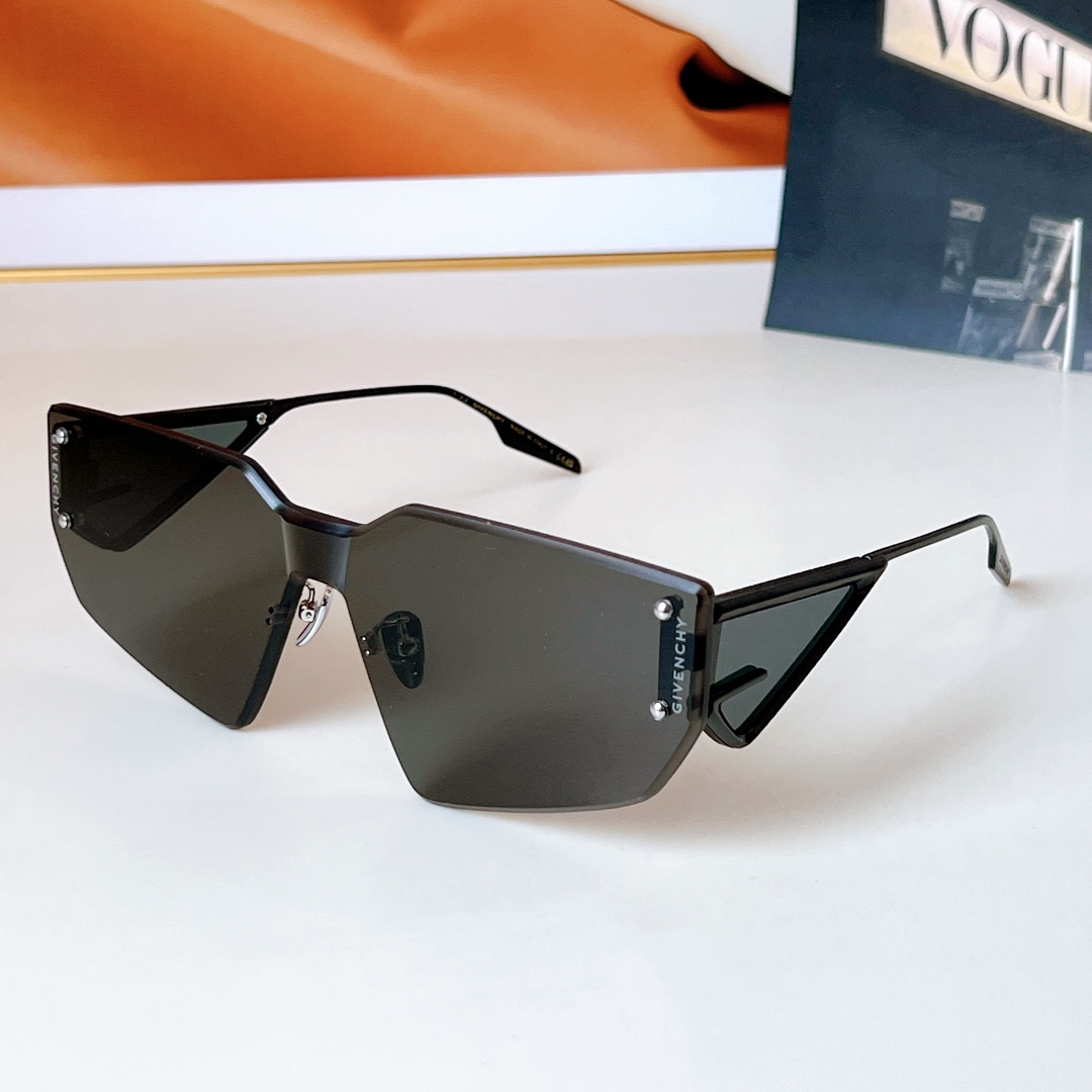  GIVENCHY
MOD：GV60016U
Size：147口0 138
🔝🔝