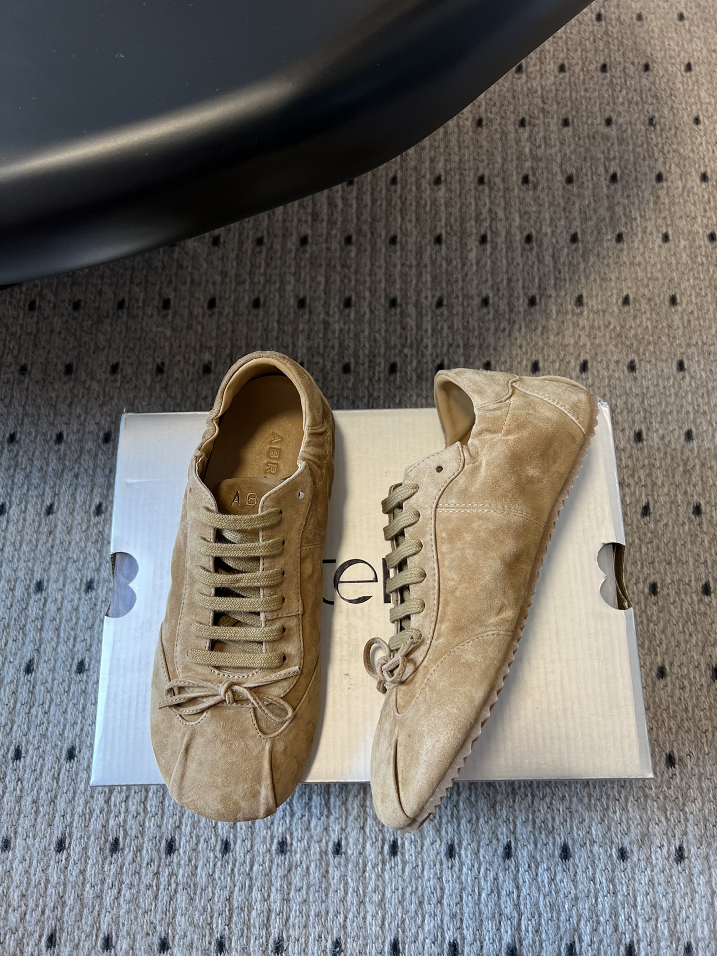 ABRA Women's Suede Ballet Flats with Bow Detail, Spring/Summer 2024 Collection 4 i1744226596 2888 2